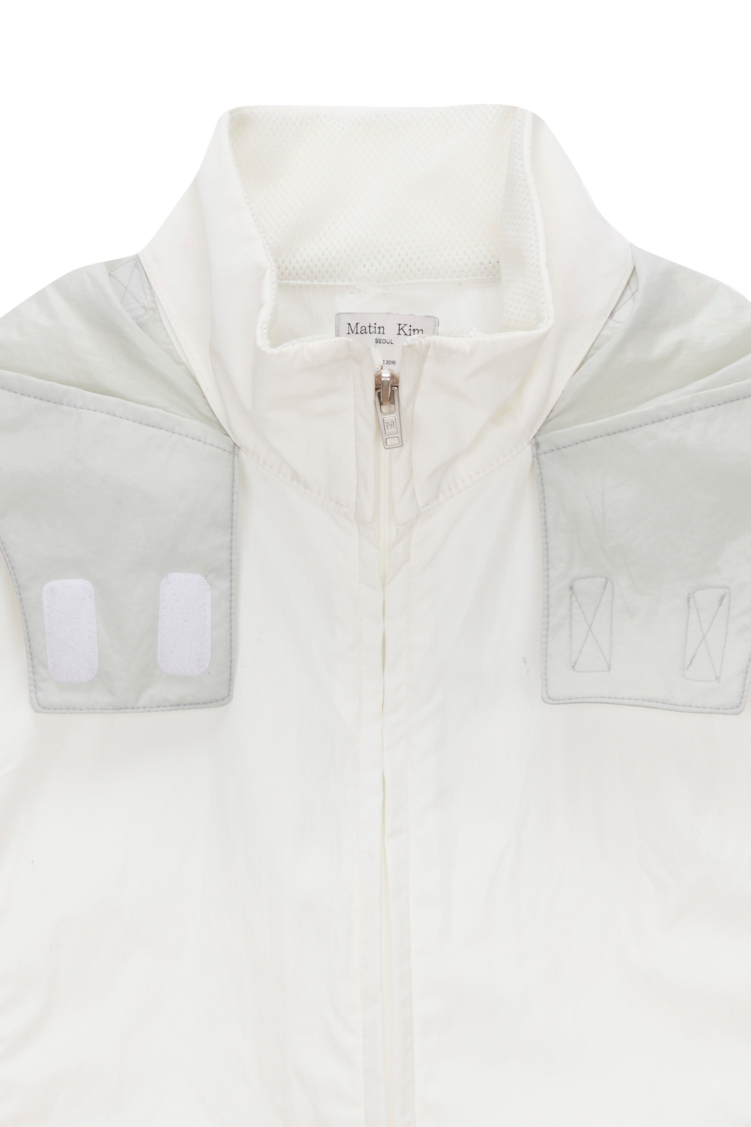 Matin Kim - Nylon Guider Vest (Ivory) product image 3 | TRAB K-Fashion Australia