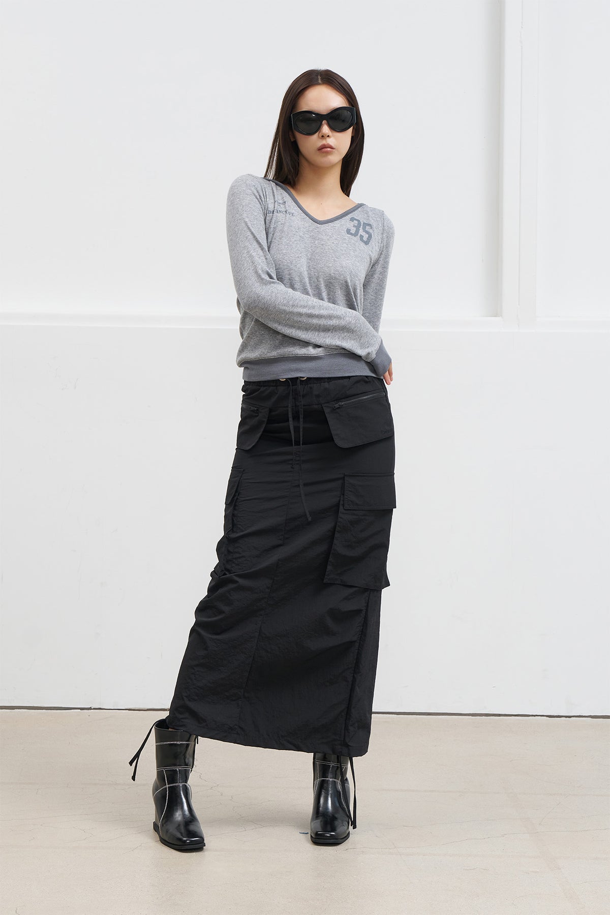 Deinet - Nylon Utility Cargo Skirt (Black) product image 5 | TRAB K-Fashion Australia