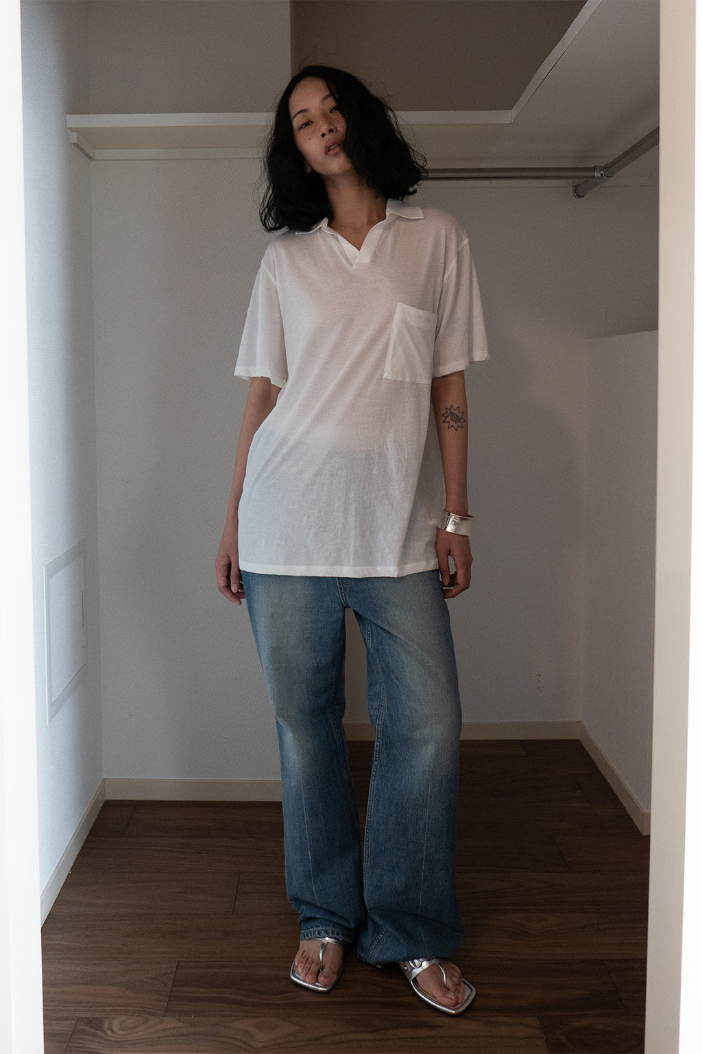 Deinet - Vintage Collar T-Shirt (White) product image 4 | TRAB K-Fashion Australia