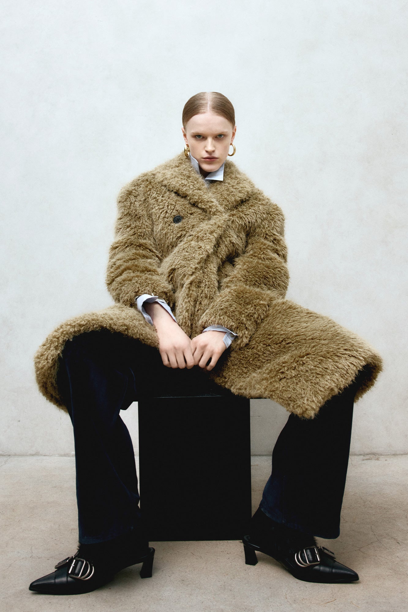 Andersson Bell - Fields Fur Buttons Coat (Khaki) product image 7 | TRAB K-Fashion Australia