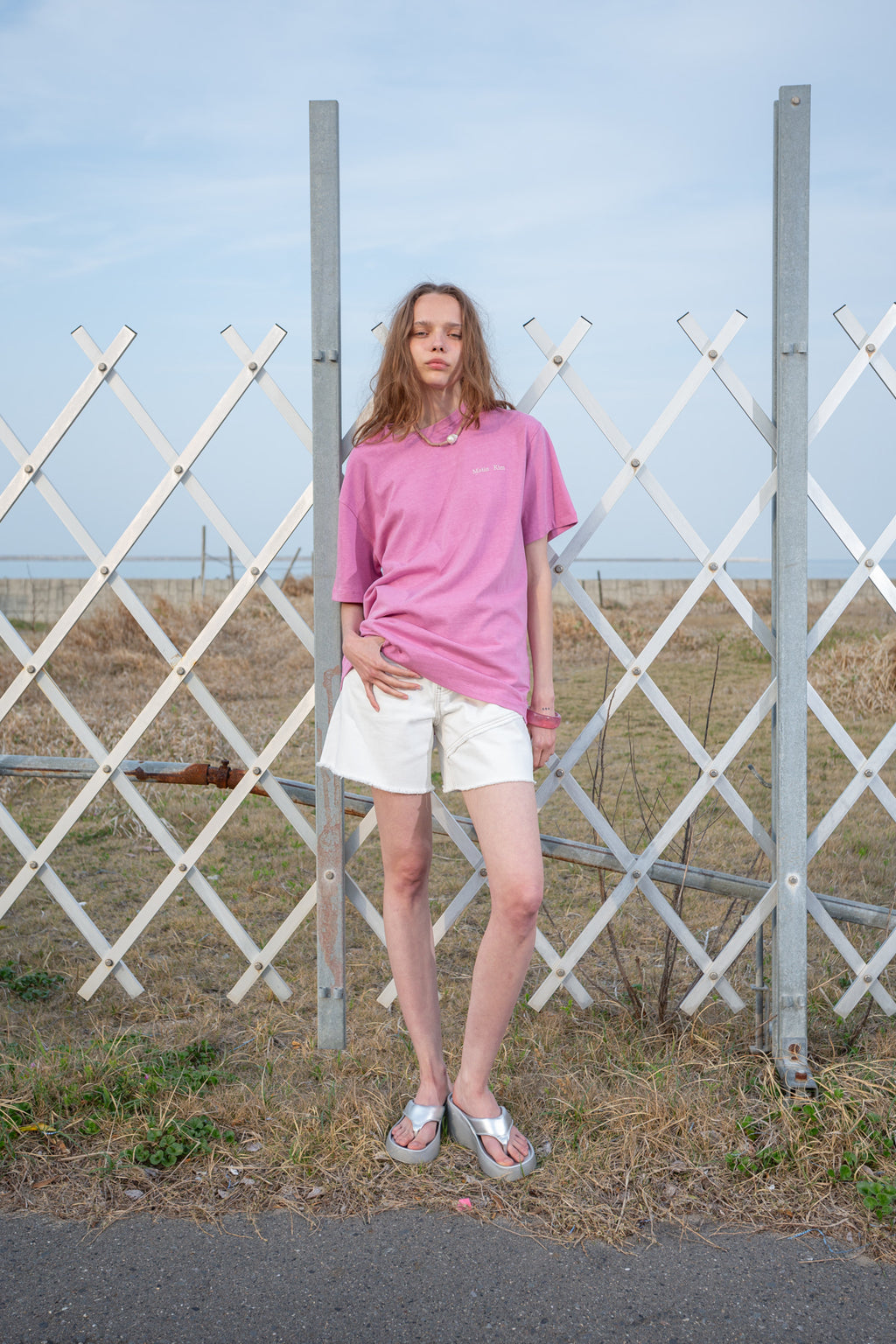 Matin Kim - Cut Line Point Denim Shorts (White) product image 8 | TRAB K-Fashion Australia