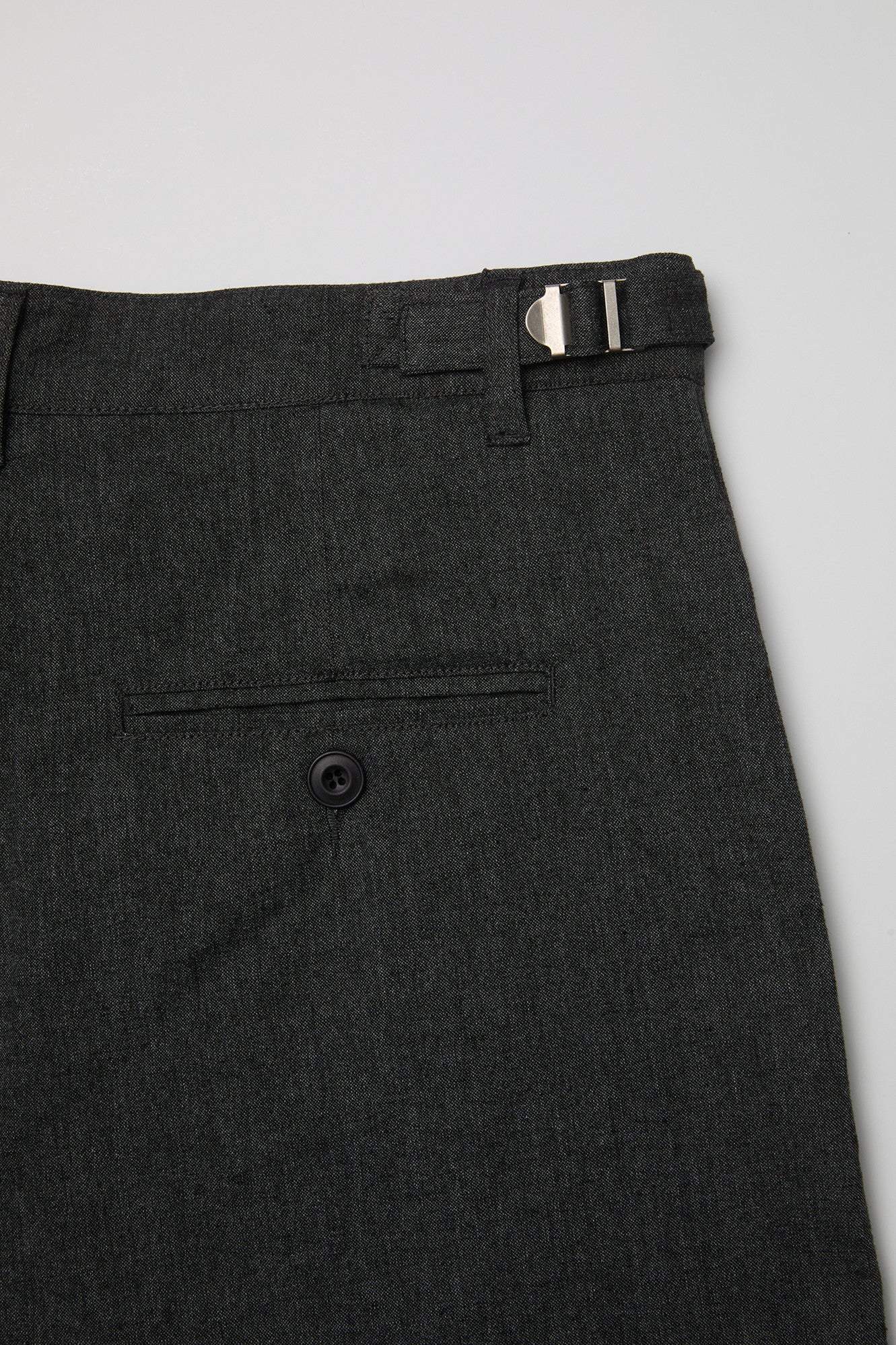Coor - Two Tuck Linen Short Pants (Charcoal) product image 6 | TRAB K-Fashion Australia