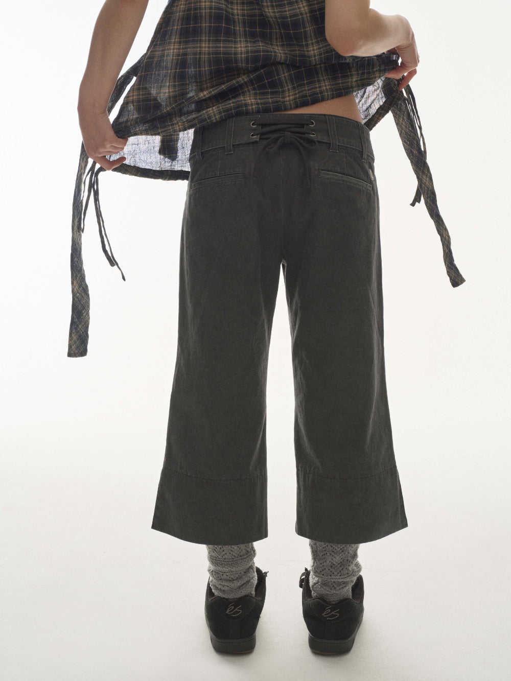 Coyseio - Double Capri Pants (Black) product image 3 | TRAB K-Fashion Australia