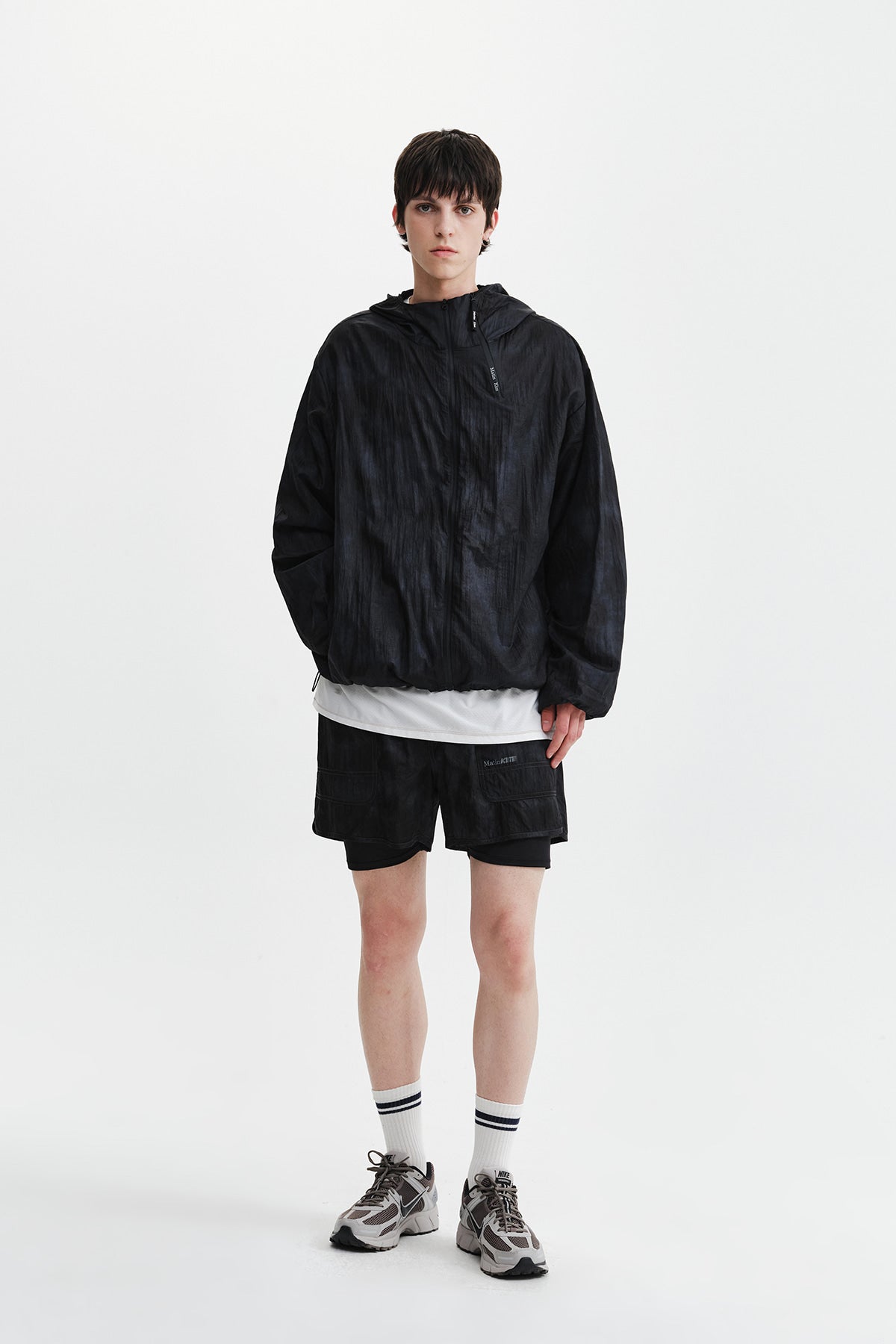Matin Kim - Matin Pace Reflective Logo Windbreaker (Black) product image 10 | TRAB K-Fashion Australia