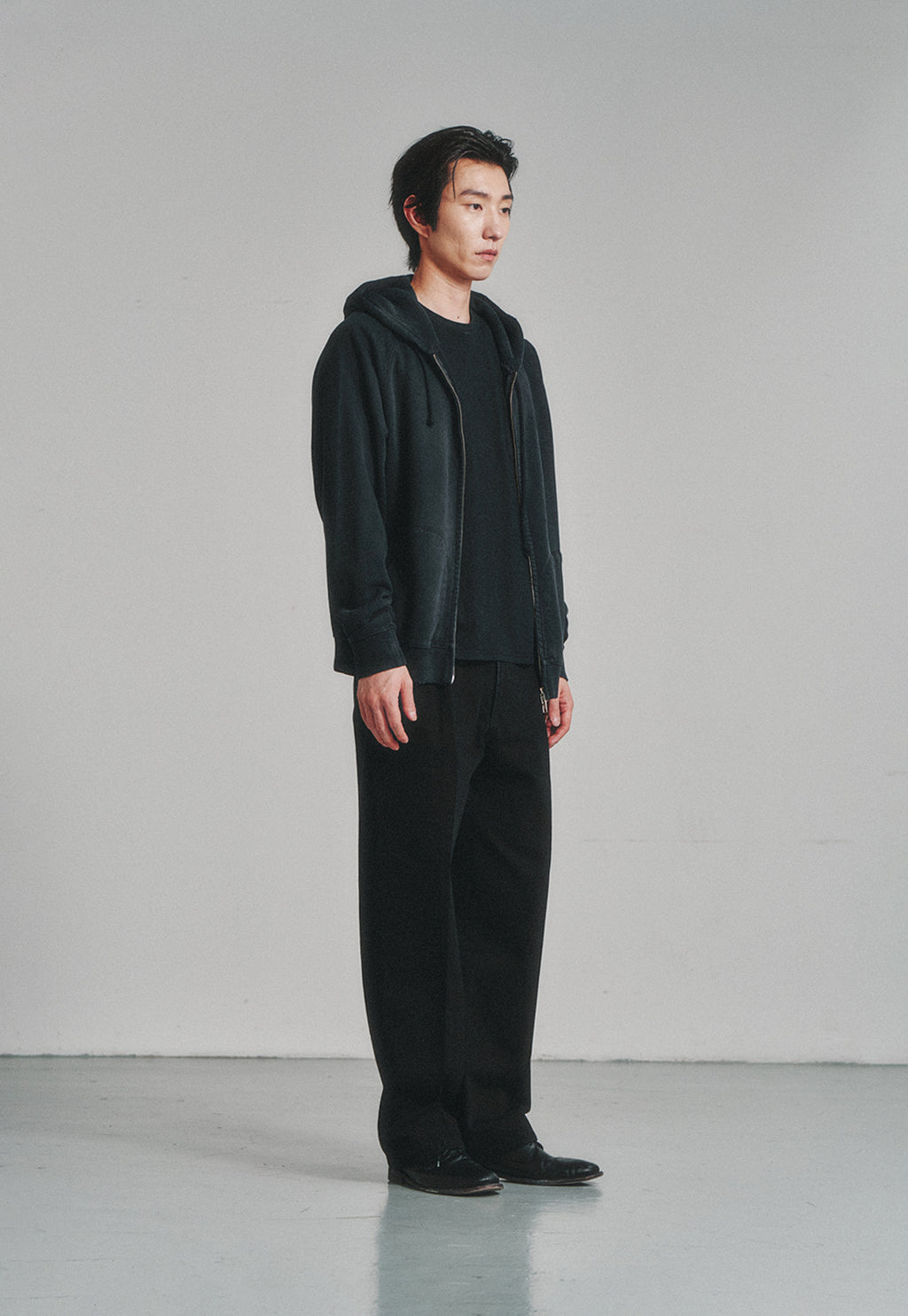 Art if acts - Garments Dyed Sweat Hooded Zip-Up (Black) product image 3 | TRAB K-Fashion Australia