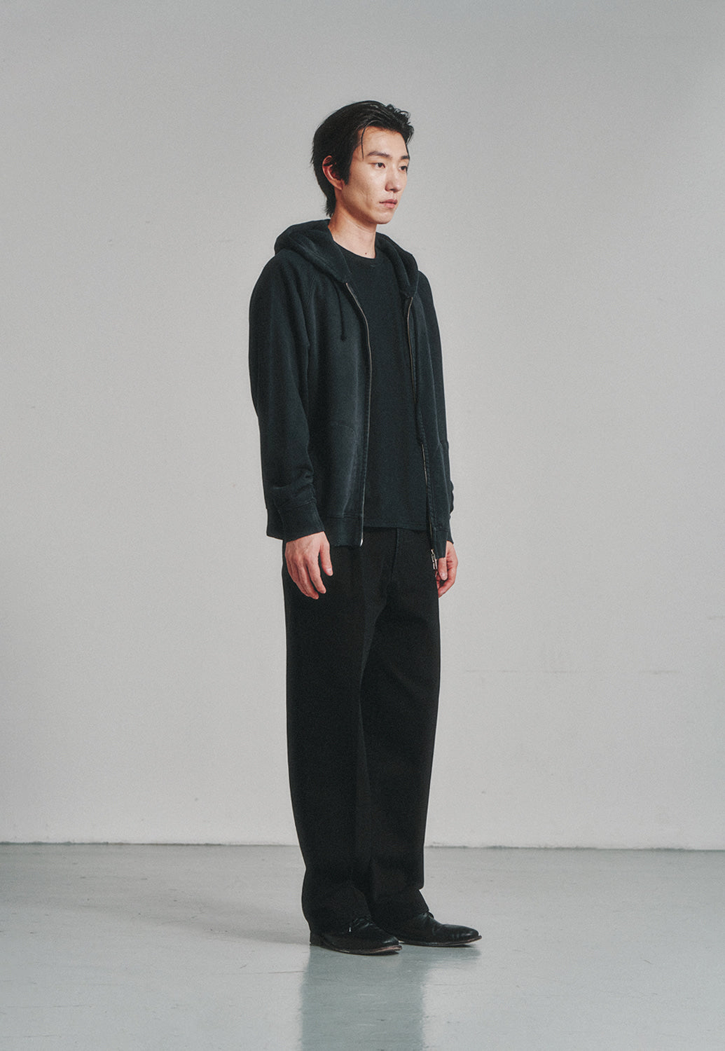 Art if acts - Garments Dyed Sweat Hooded Zip-Up (Black) product image 3 | TRAB K-Fashion Australia