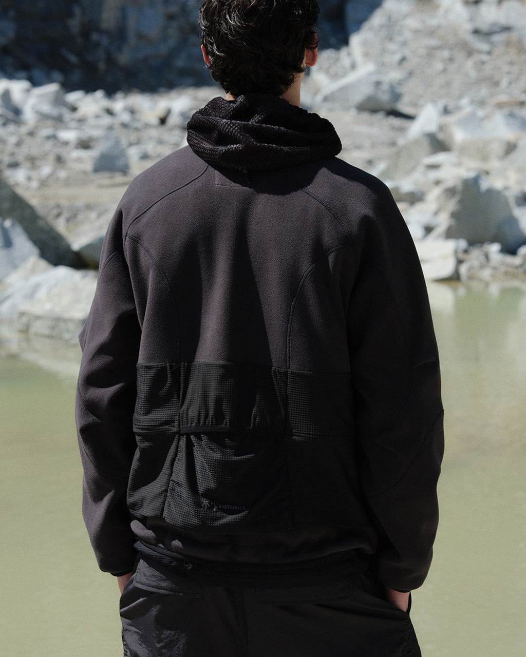 Eastlogue - Montane Waves Fleece Jacket (Black) product image 5 | TRAB K-Fashion Australia