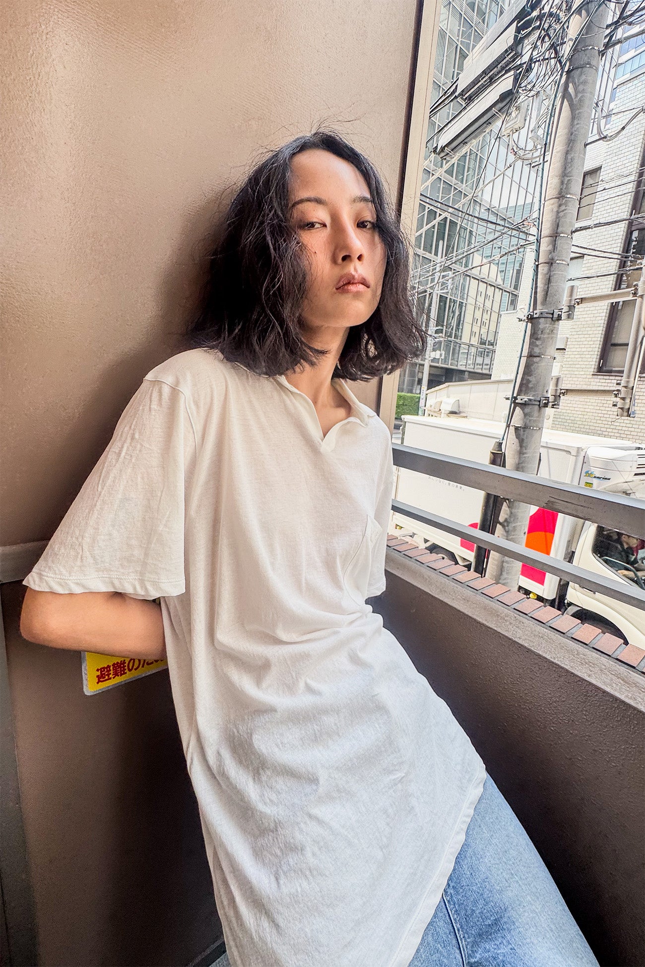 Deinet - Vintage Collar T-Shirt (White) product image 8 | TRAB K-Fashion Australia