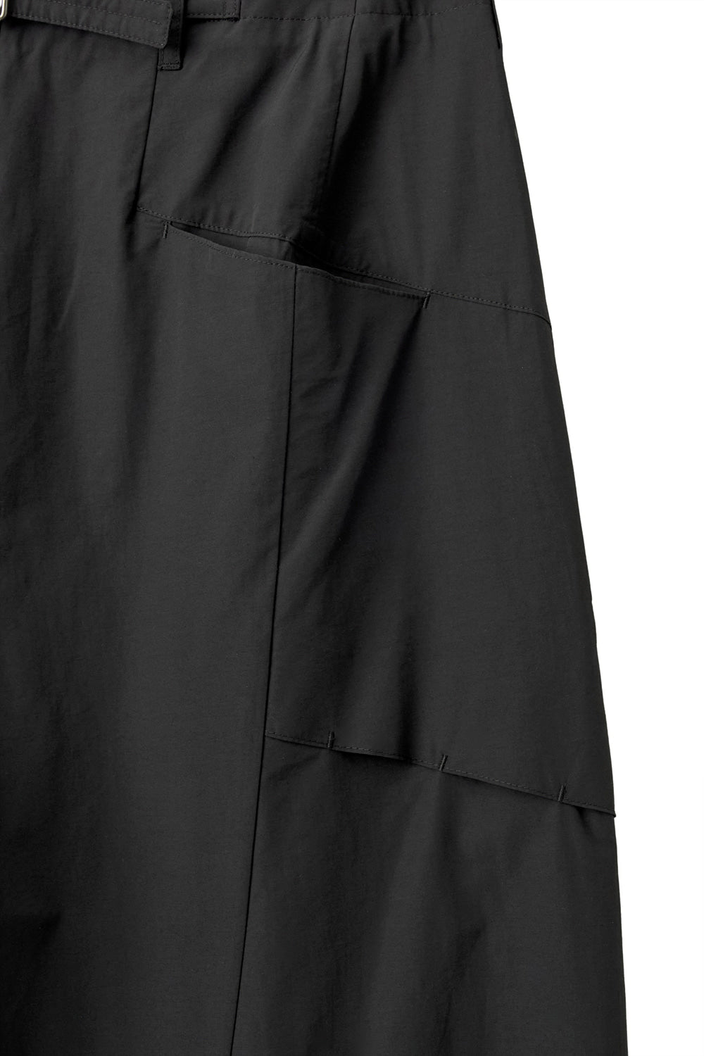 Hatchingroom - Balloon Trousers (Black) product image 7 | TRAB K-Fashion Australia