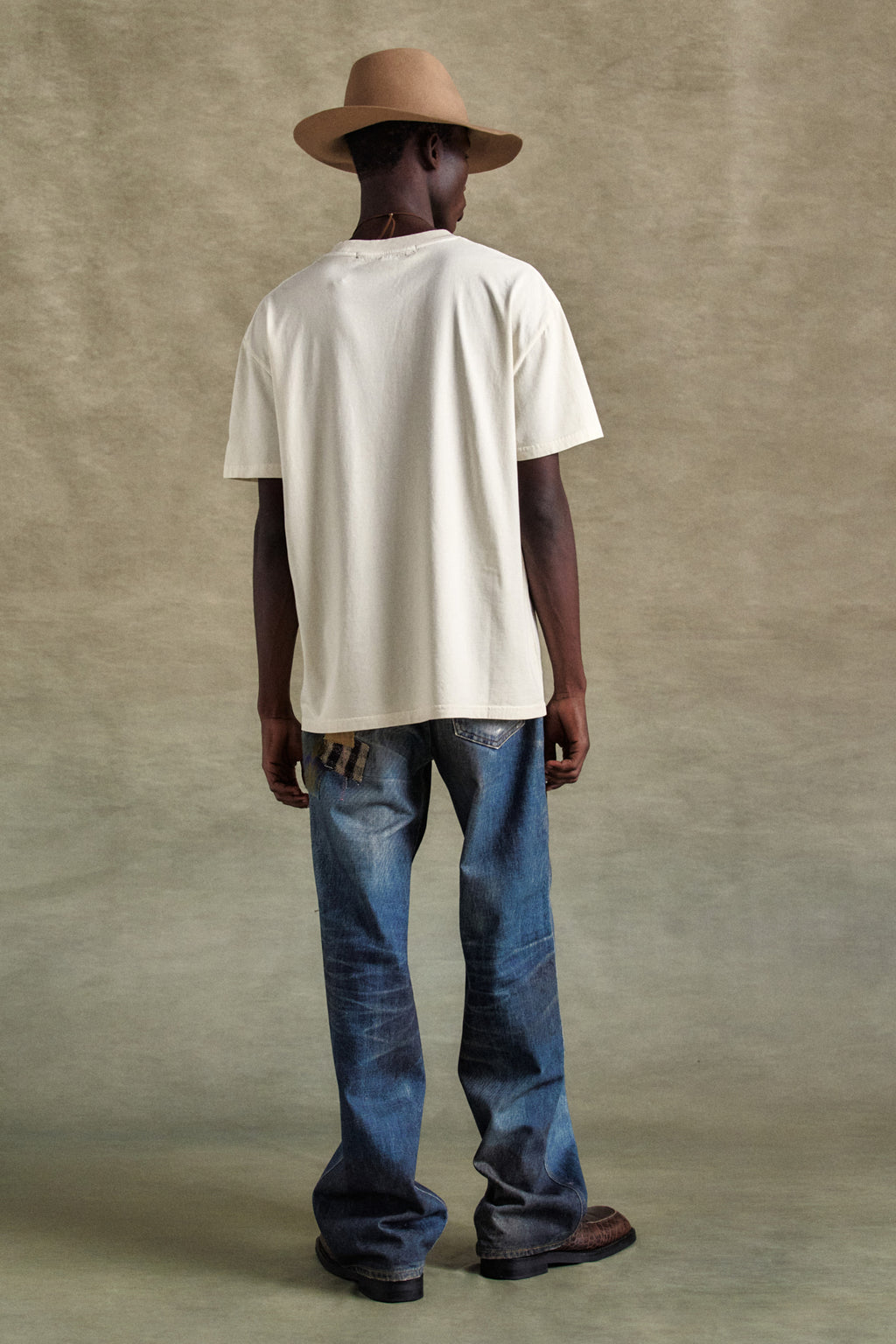 Andersson Bell - Unisex Love T-Shirt (Ecru) product image 3 | TRAB K-Fashion Australia