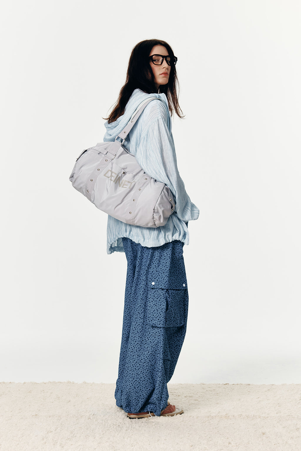 Deinet - Logo Duffle Bag (Grey) product image 8 | TRAB K-Fashion Australia