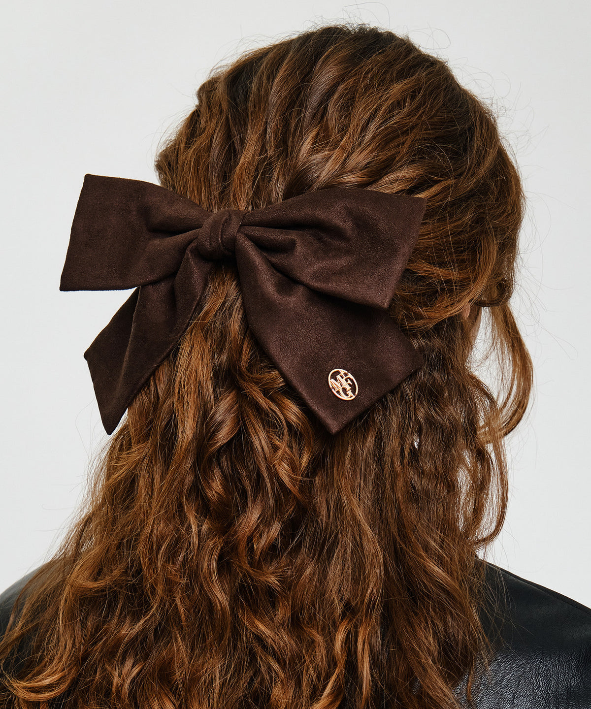 Marithe & Francois Girbaud - Big Ribbon Suede Hair Pin (Brown) product image 5 | TRAB K-Fashion Australia
