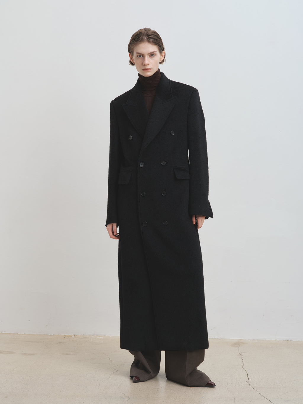Tonywack - Wool And Alpaca Fitted Double-Breasted Maxi Coat (Black) product image 3 | TRAB K-Fashion Australia