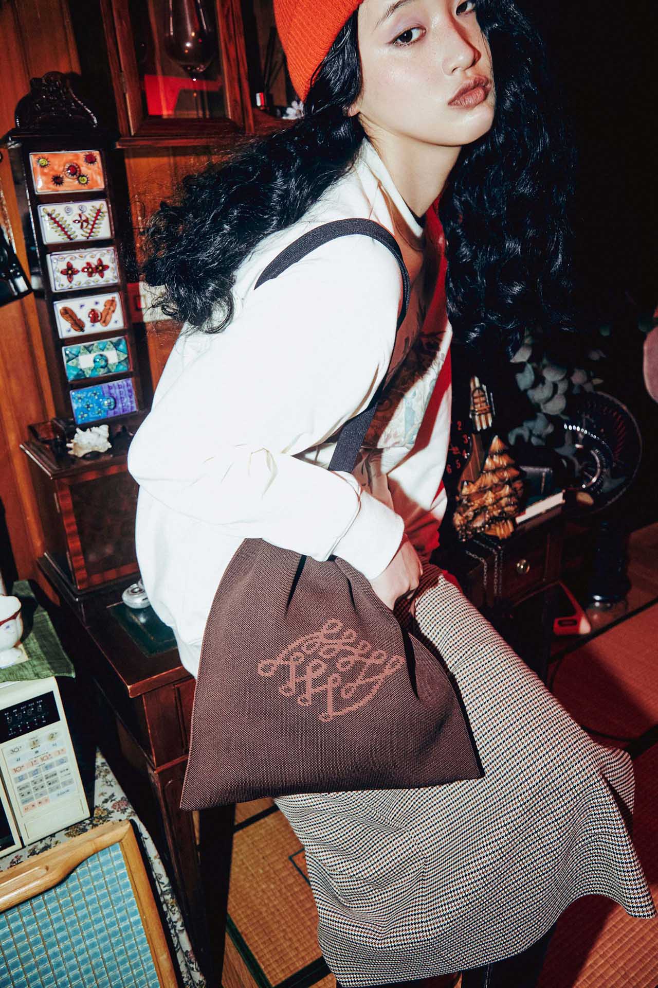 Ioedle - Rattan Logo Knit Bag (OC) product image 11 | TRAB K-Fashion Australia