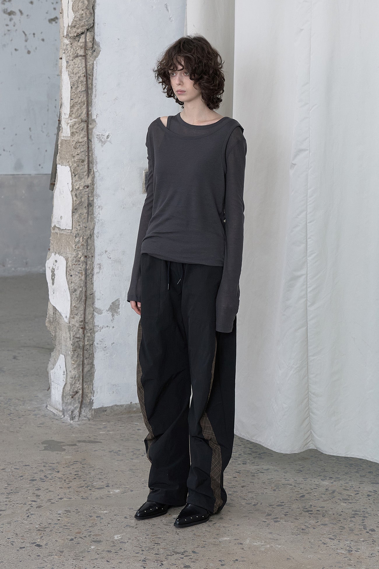 Deinet - Layered Long Sleeve (Charcoal) product image 2 | TRAB K-Fashion Australia