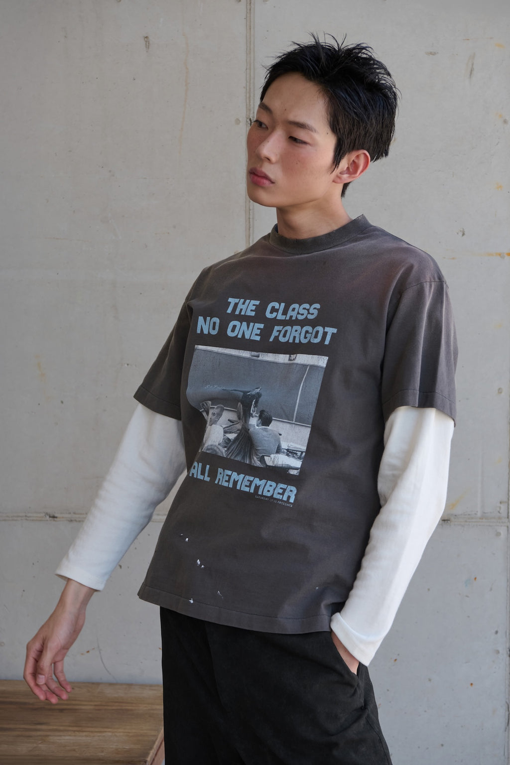 STU - The Class T-shirt (Charcoal) product image 4 | TRAB K-Fashion Australia