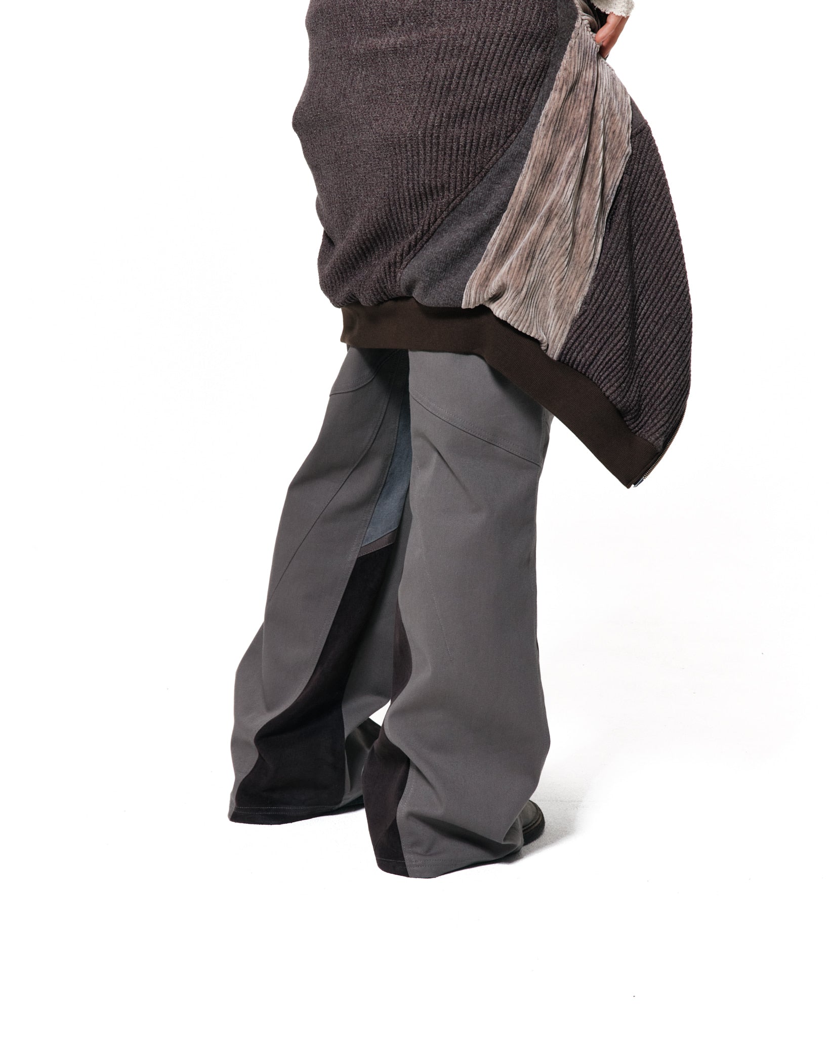 XLIM - Ep.8 01 Jersey (Dark Brown) product image 18 | TRAB K-Fashion Australia