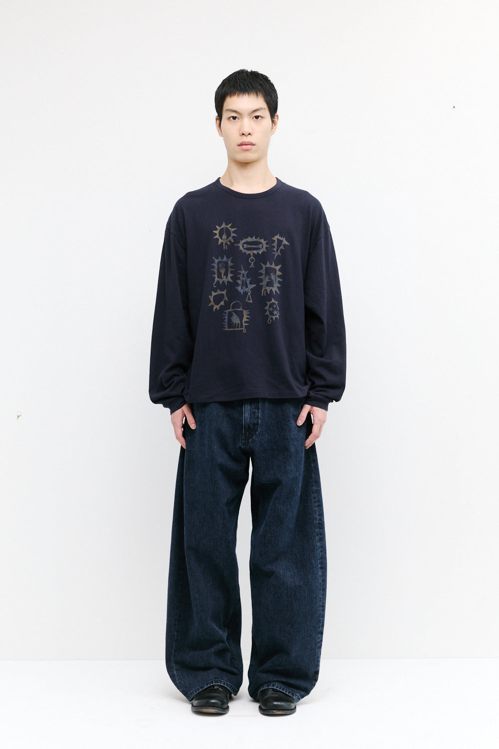 Hatchingroom - Frame Tee Dark (Navy) product image 5 | TRAB K-Fashion Australia