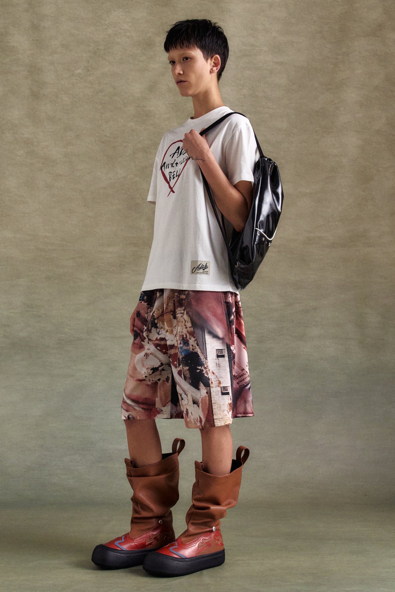 Andersson Bell - Unisex Heart Kelly Logo T-Shirts (White) product image 4 | TRAB K-Fashion Australia