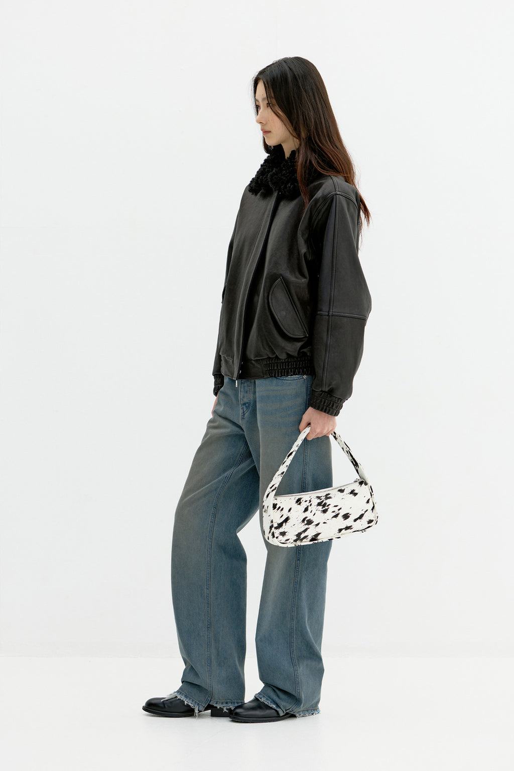 Coor - Detachable Fur Leather Jumper (Black) product image 3 | TRAB K-Fashion Australia