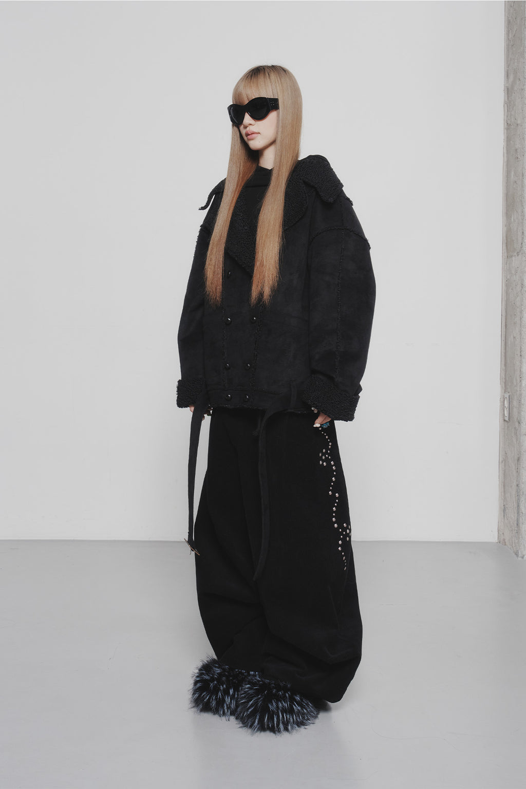 Deinet - Button Up Belted Shearling Jacket (Black) product image 2 | TRAB K-Fashion Australia