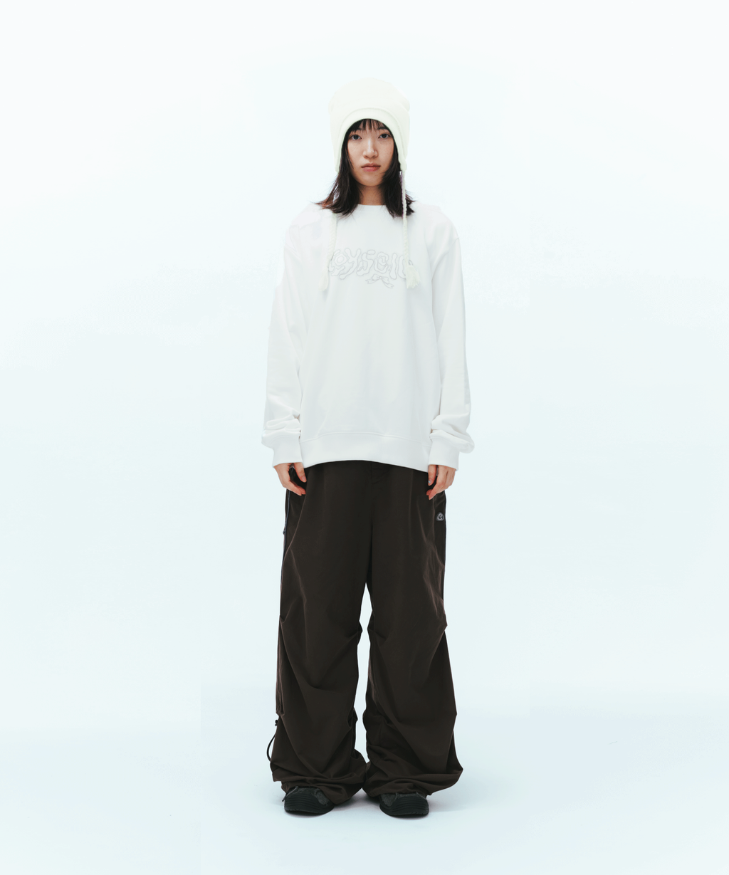 Coyseio - Coy Sweatshirt (White) product image 4 | TRAB K-Fashion Australia
