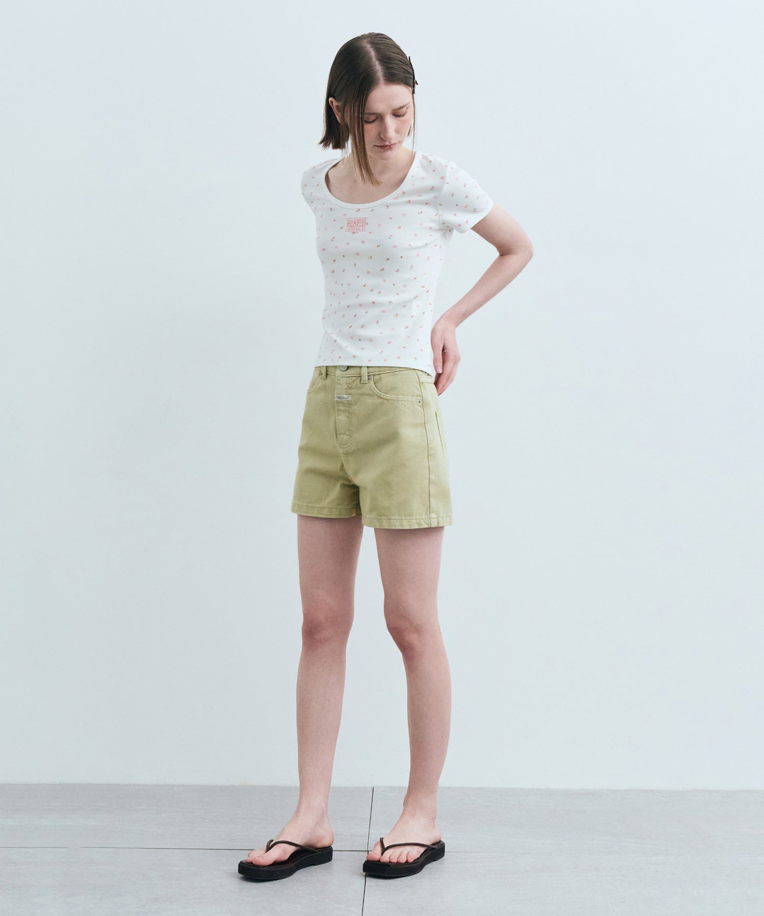 Marithe & Francois Girbaud - Flower Short Sleeve Tee (White) product image 5 | TRAB K-Fashion Australia