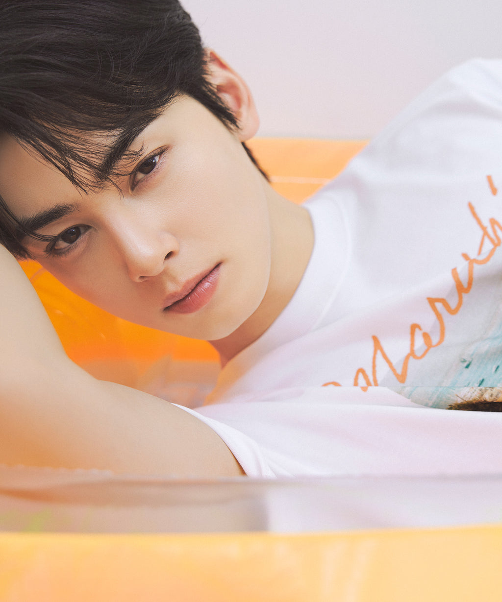 Marithe & Francois Girbaud - Summer Beach Collage Graphic Half Tee (White) product image 3 | TRAB K-Fashion Australia