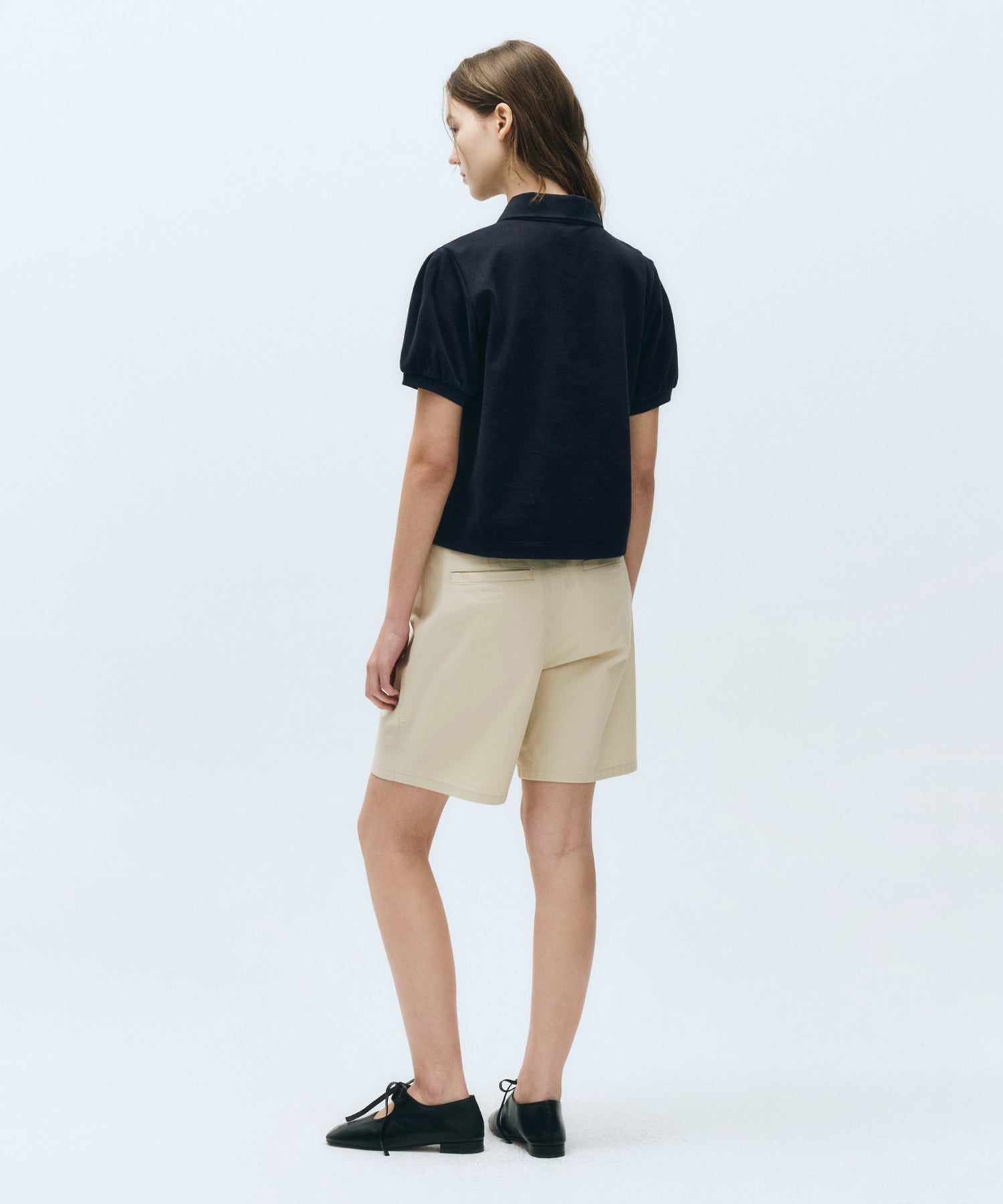 Marithe & Francois Girbaud - One Tuck Cotton Bermuda Pants (Ivory) product image 4 | TRAB K-Fashion Australia