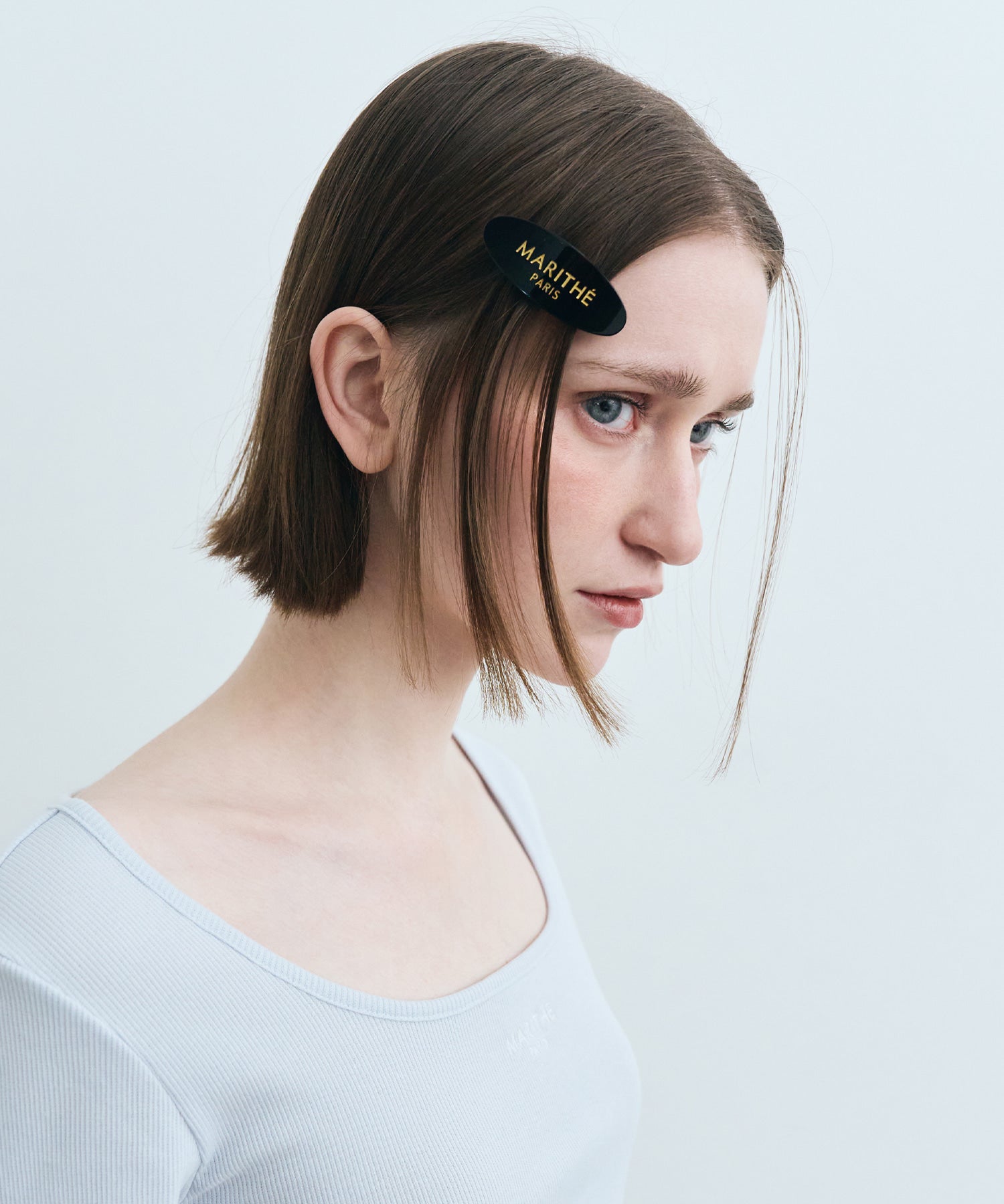 Marithe & Francois Girbaud - Regular Logo Oval Hair Pin (Black) product image 4 | TRAB K-Fashion Australia