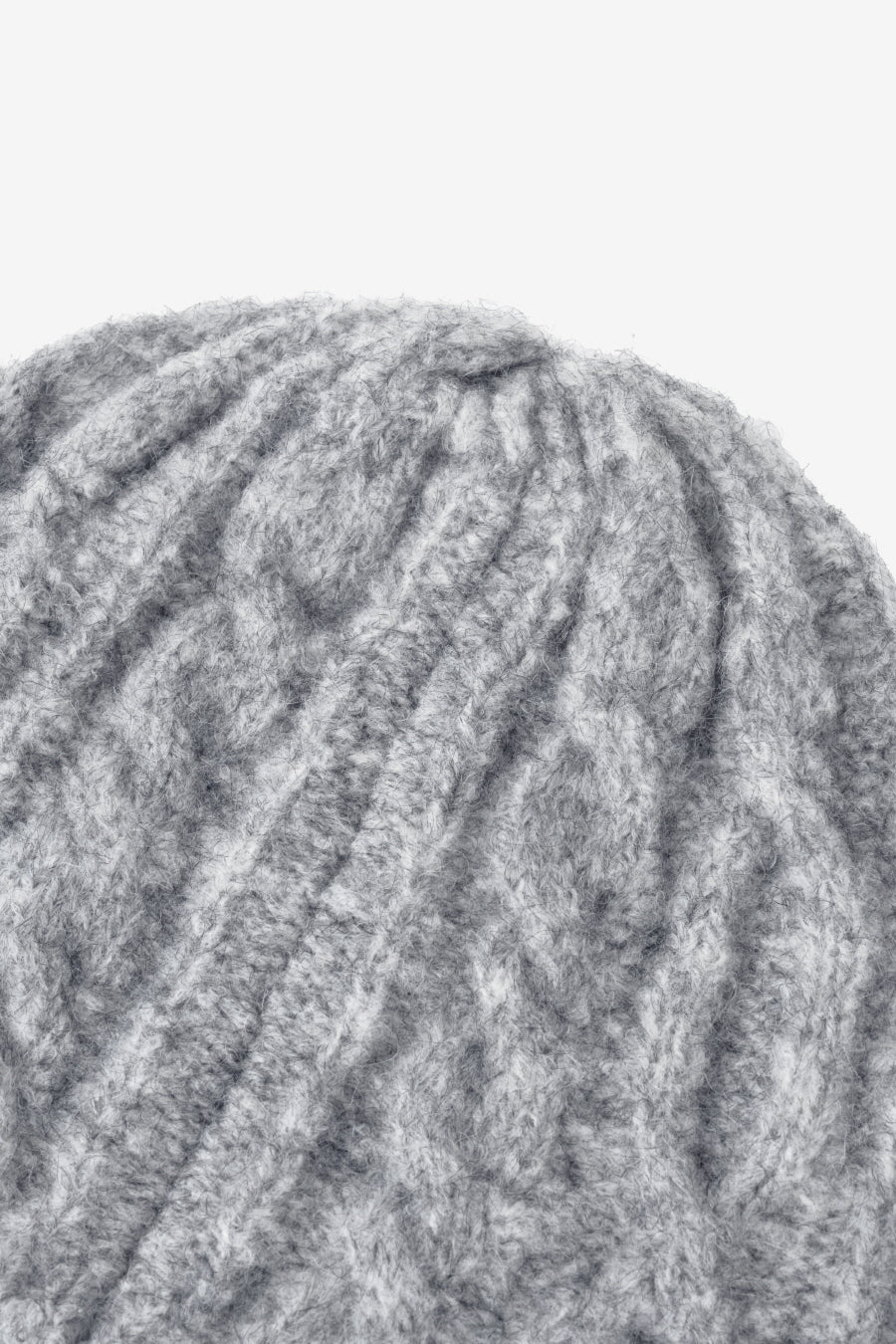 Insilence - Cable Knit Beanie (Light Grey) product image 7 | TRAB K-Fashion Australia