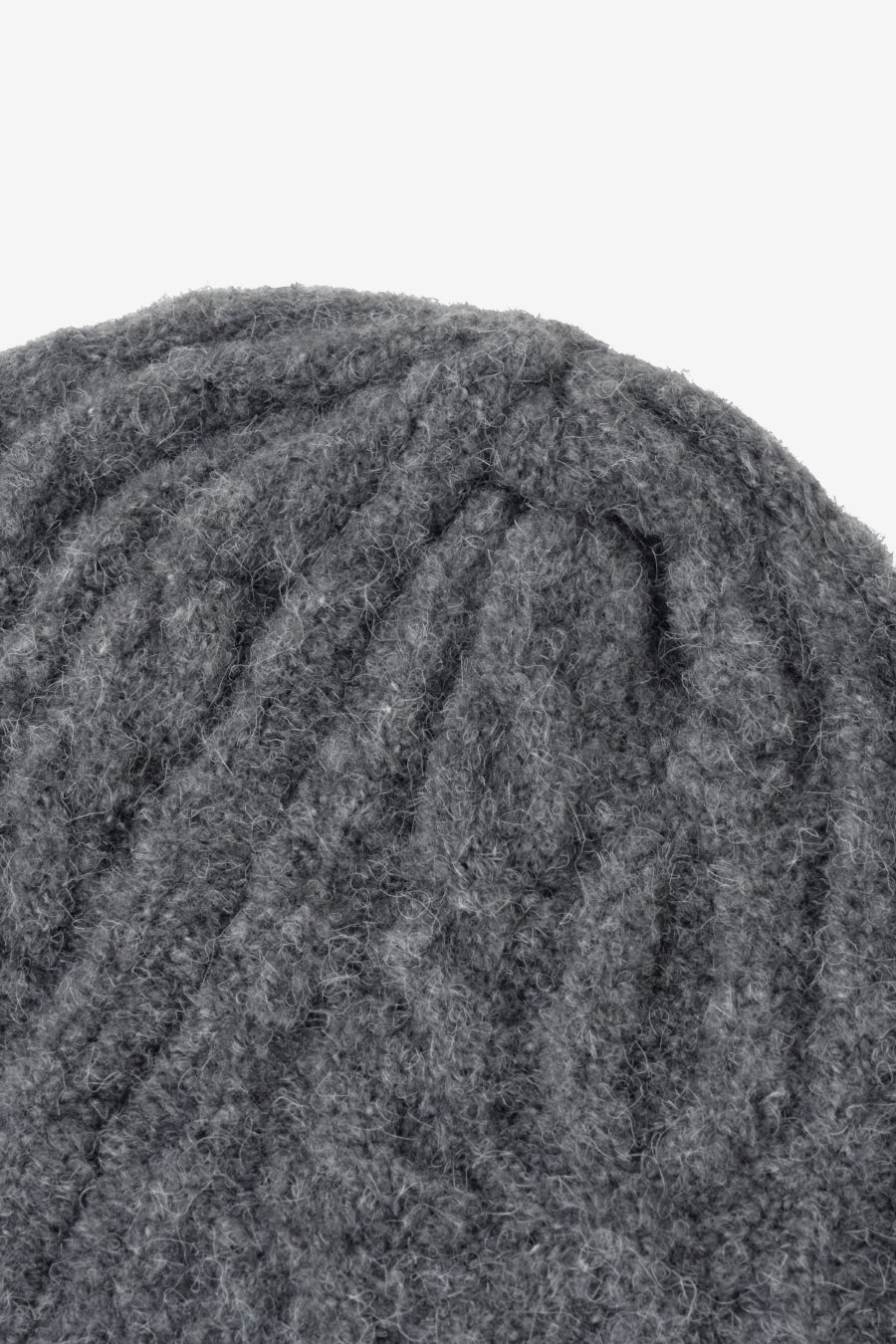 Insilence - Cable Knit Beanie (Charcoal) product image 5 | TRAB K-Fashion Australia