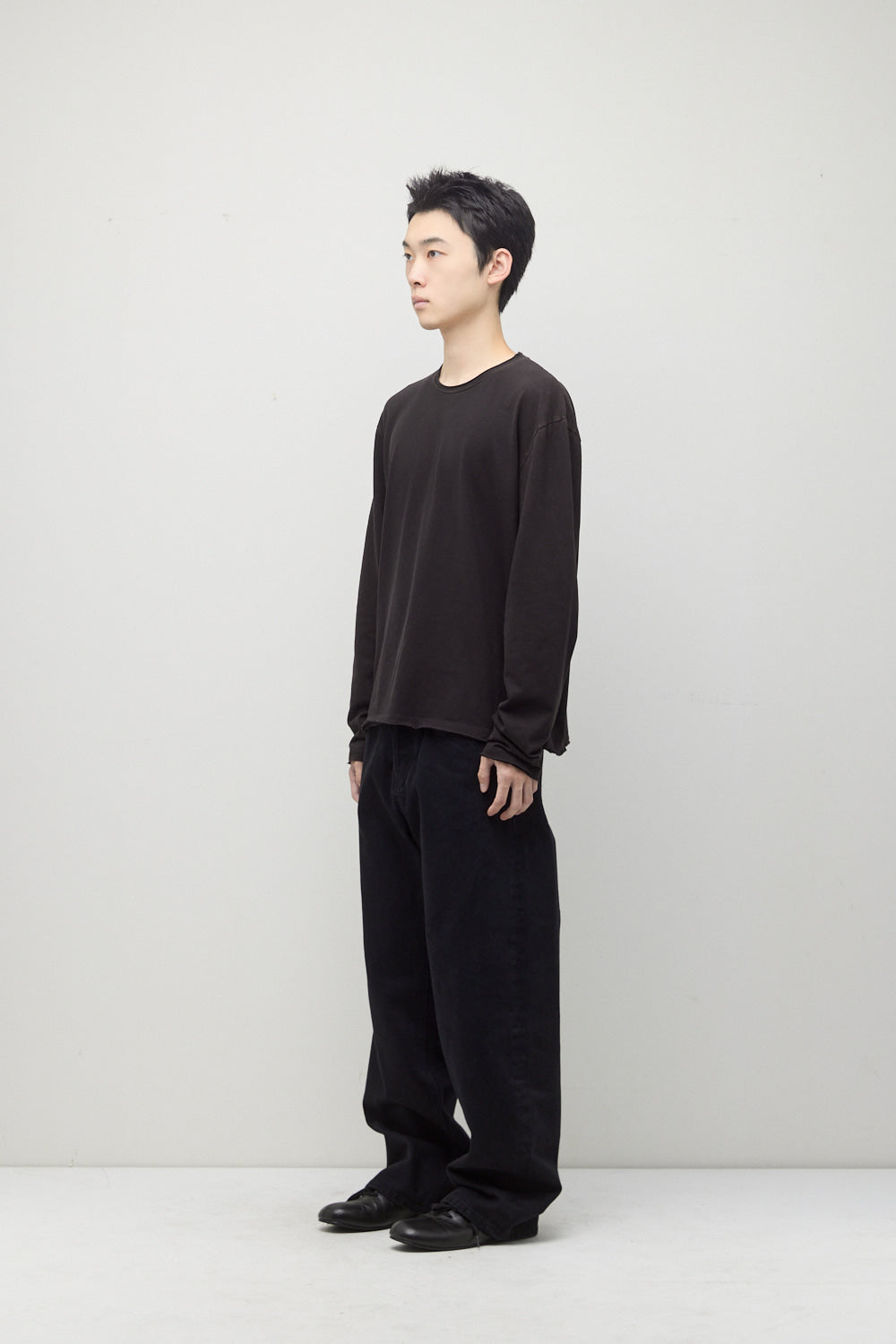 Hatchingroom - Regular Selvedge Jeans (Faded Black) product image 5 | TRAB K-Fashion Australia