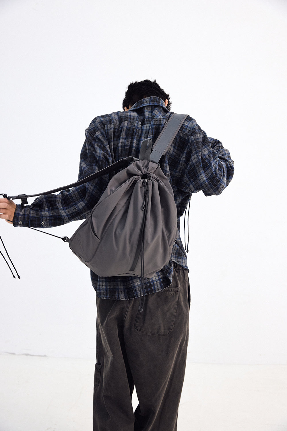 Hatchingroom - String Backpack Nylon (Charcoal) product image 16 | TRAB K-Fashion Australia
