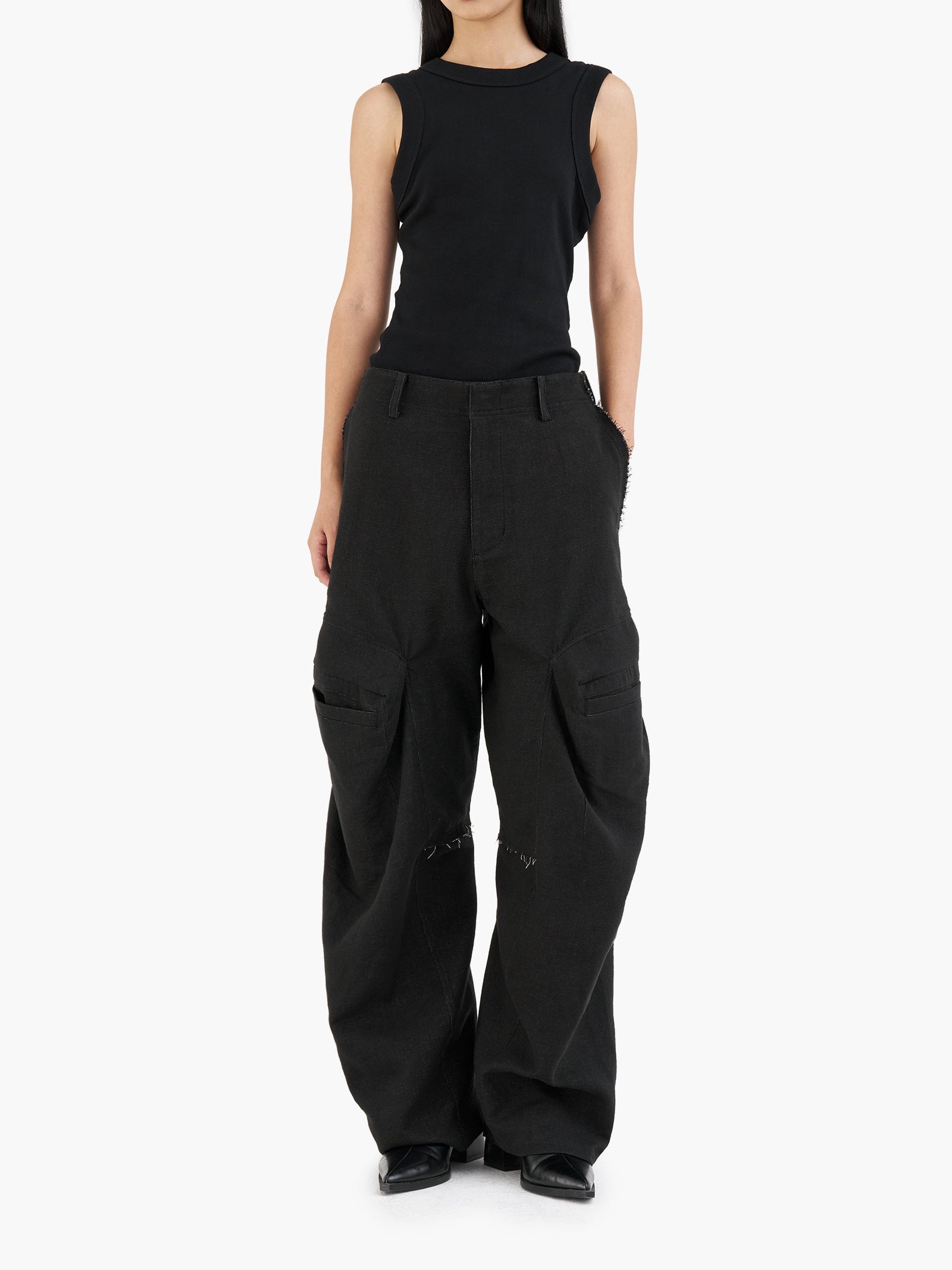 Jiyong Kim - Raw Edged 3D Pocket Trousers (Black) product image 3 | TRAB K-Fashion Australia