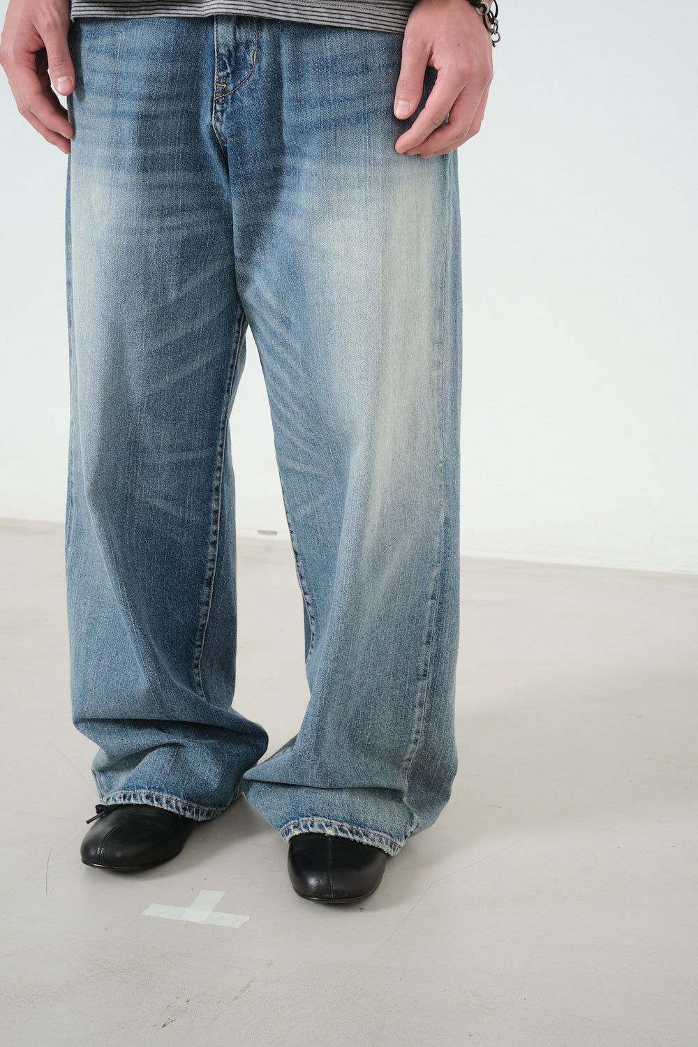 Hatchingroom - Wide Jeans (Blue) product image 11 | TRAB K-Fashion Australia