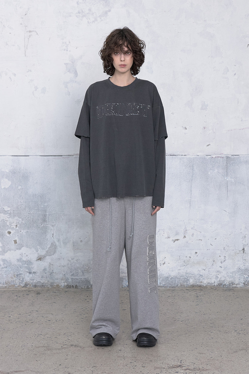 Deinet - Applique Layered T-Shirt (Dark Grey) product image 1 | TRAB K-Fashion Australia