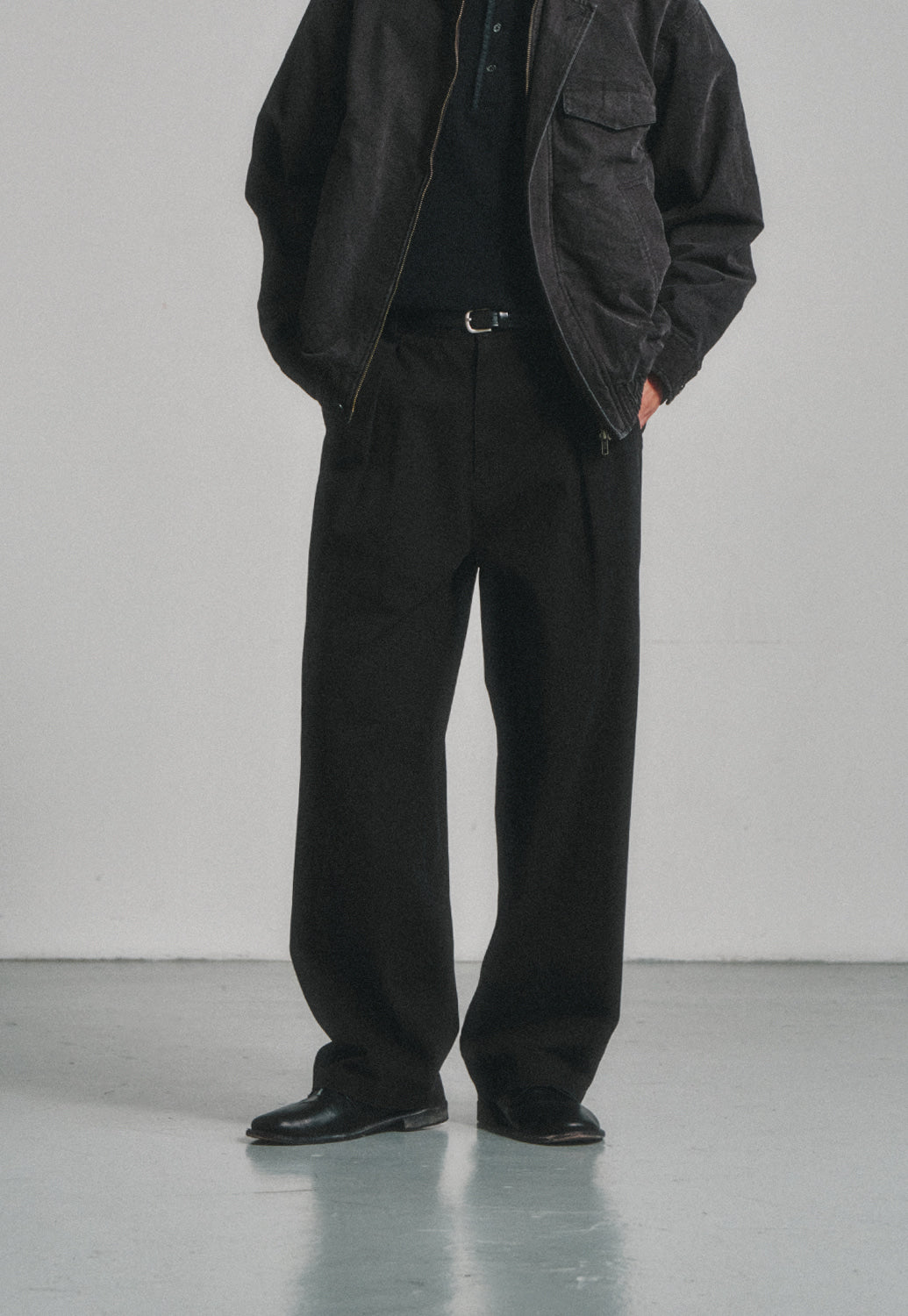 Art if acts - One Tuck Chino Pants (Faded Black) product image 4 | TRAB K-Fashion Australia