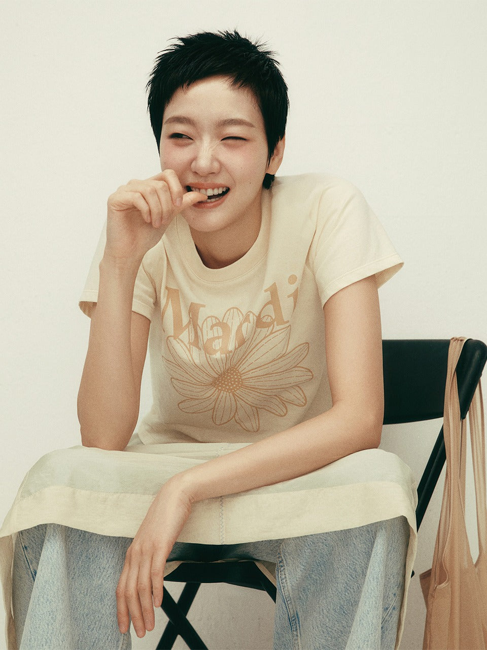 Mardi Mercredi - Slim Tshirt Flowermardi (Butter Peanut) product image 1 | TRAB K-Fashion Australia