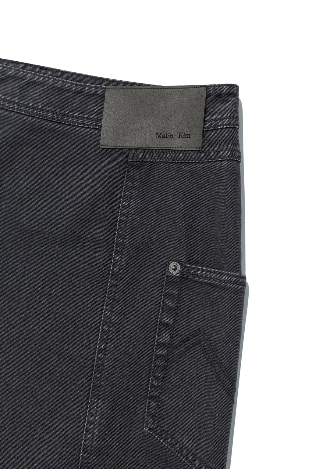 Matin Kim - Side Pocket Point Midi Skirt (Charcoal) product image 4 | TRAB K-Fashion Australia