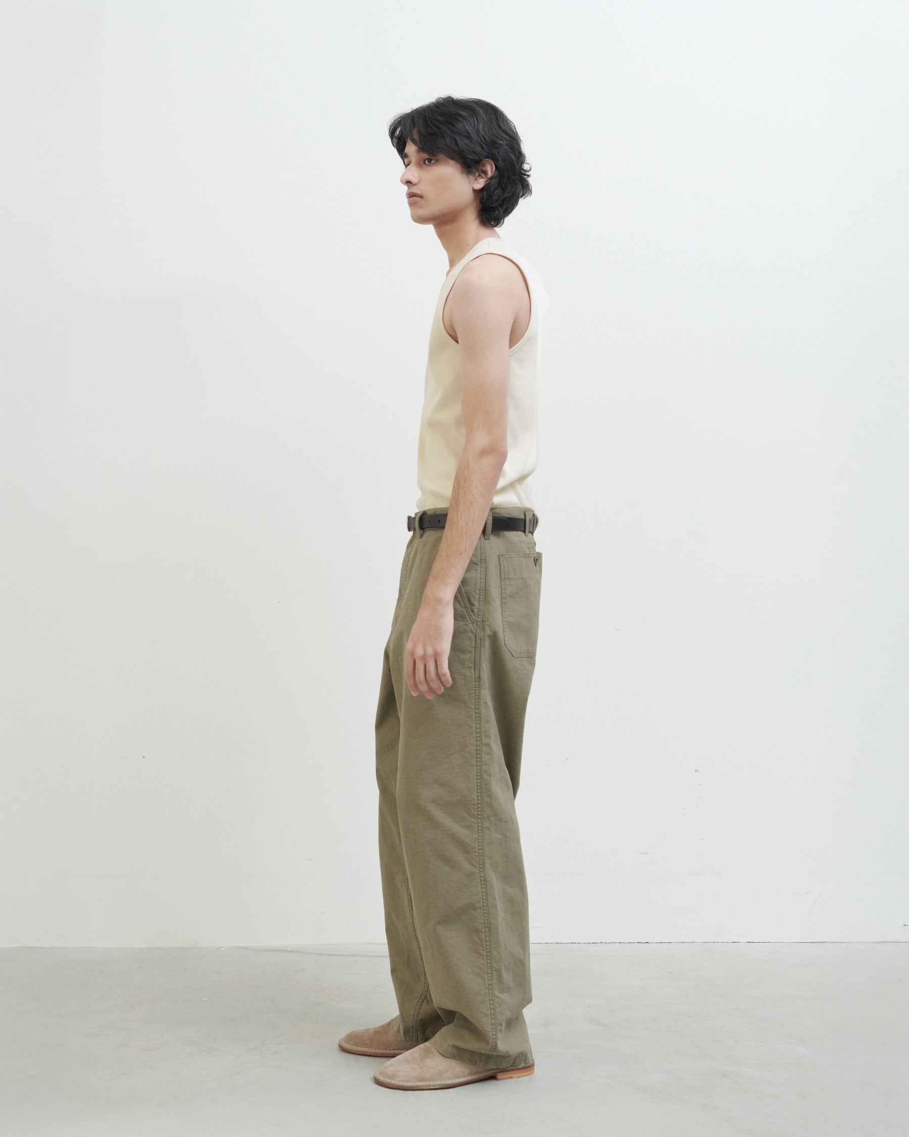 Brownyard - Essential Sleeveless (Ivory) product image 2 | TRAB K-Fashion Australia