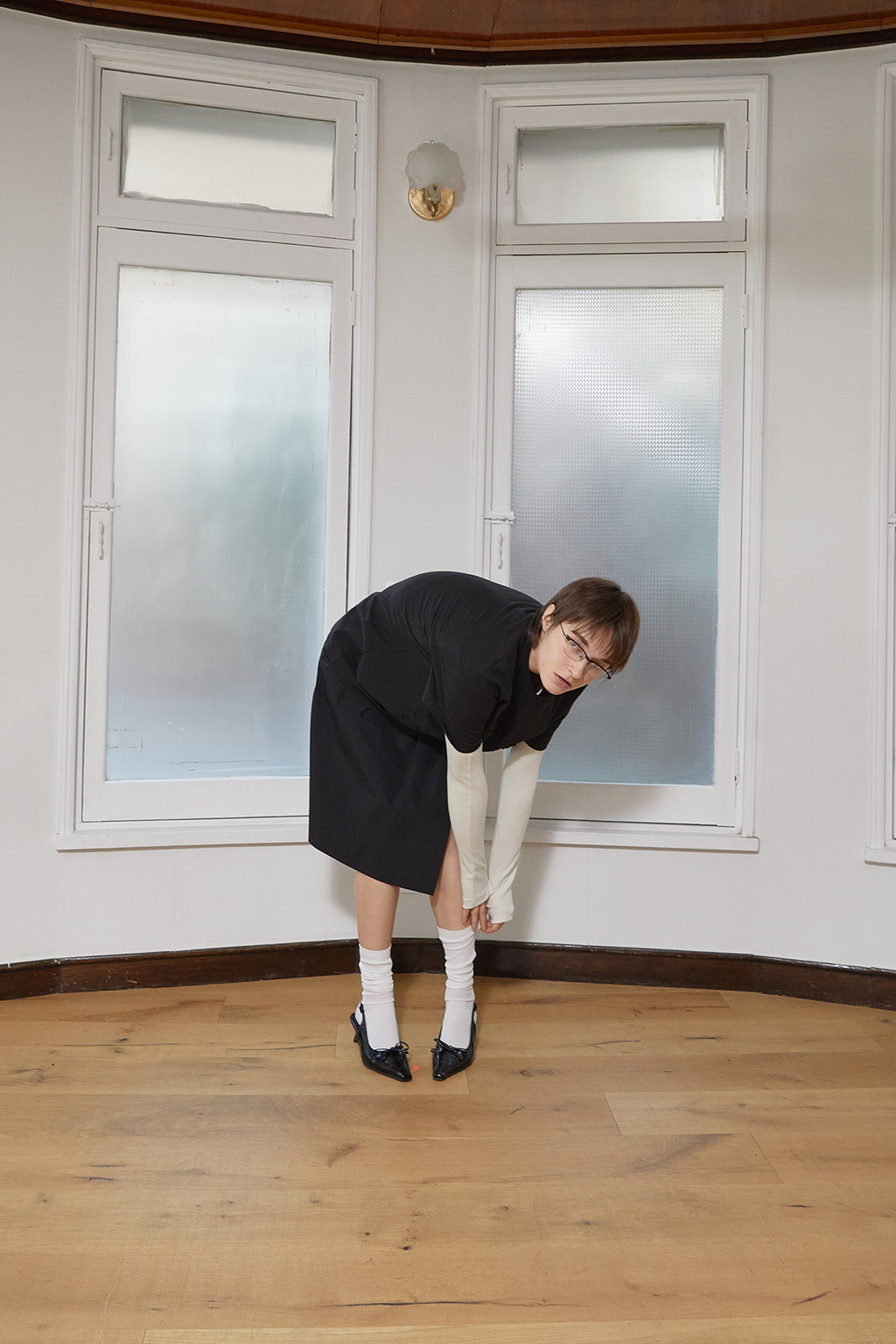 Matin Kim - Flower Applique Logo Top (Black) product image 11 | TRAB K-Fashion Australia