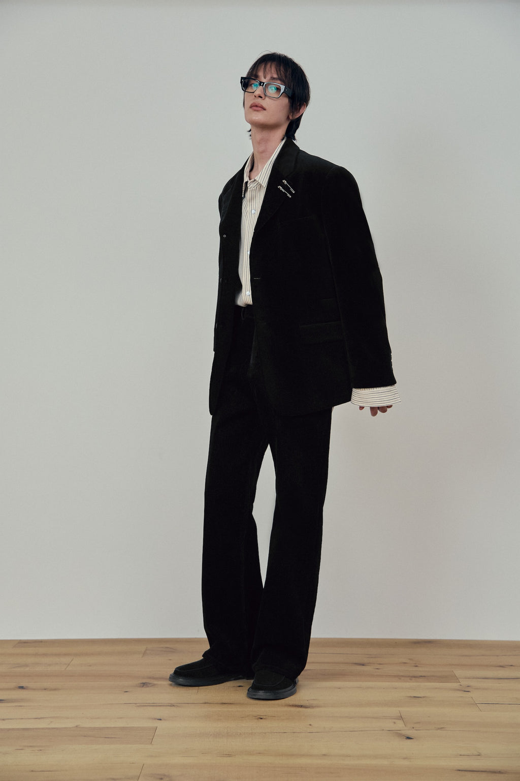 Stu - Embroidery Velvet Denim Pants (Black) product image 10 | TRAB K-Fashion Australia