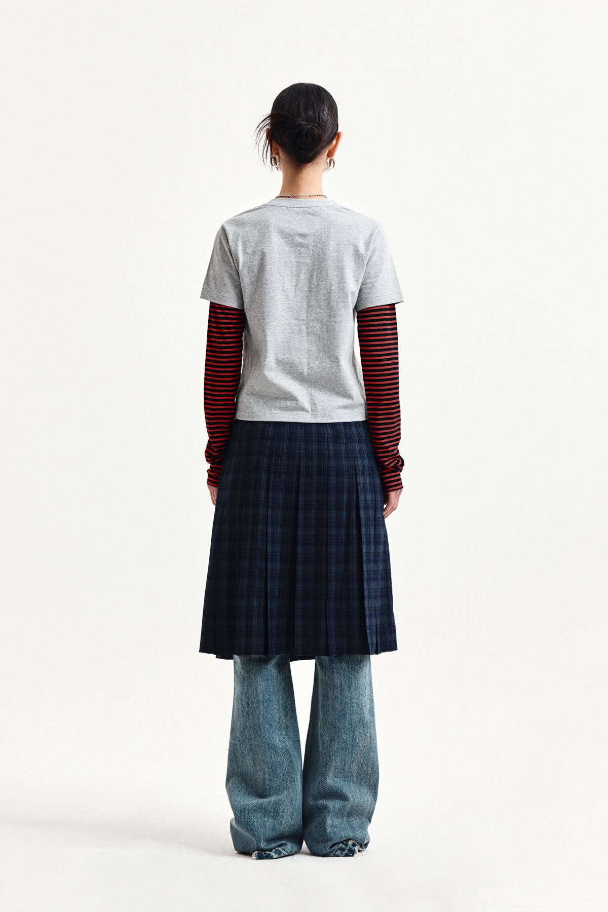 Matin Kim - Graffiti Logo Stripe Layered Top (Grey) product image 8 | TRAB K-Fashion Australia
