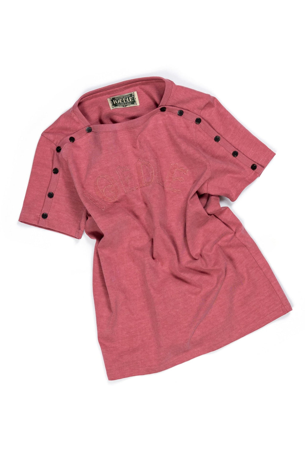 Ioedle - Closure Logo Boat Neck T-Shirt (Red) product image 2 | TRAB K-Fashion Australia