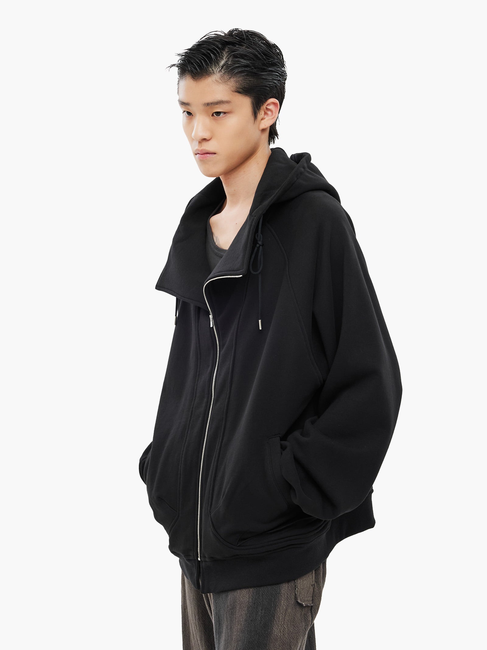 Jiyong Kim - Asymmetric Zip-Up Hoodie (Black) product image 3 | TRAB K-Fashion Australia