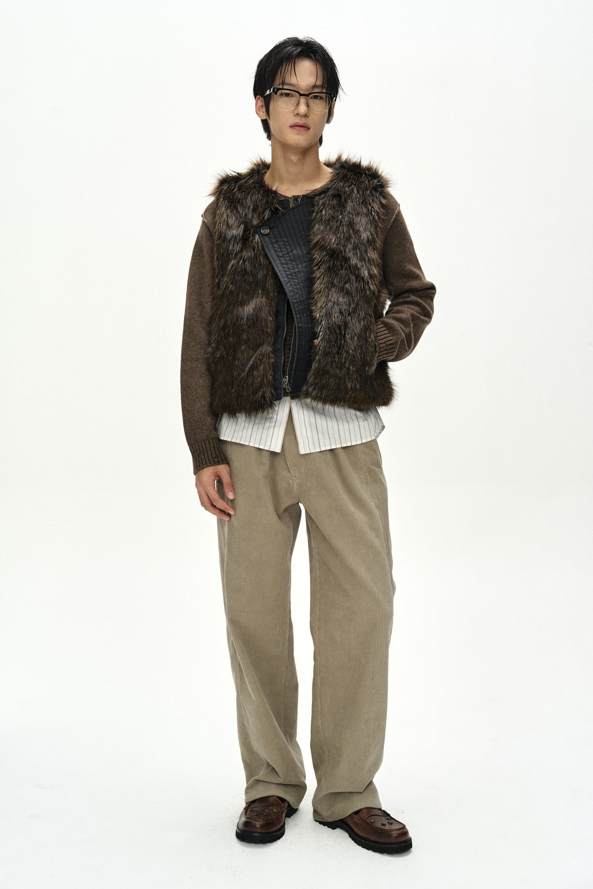 Andersson Bell - Unisex Curved Placket Reversible Vest (Brown/Khaki) product image 3 | TRAB K-Fashion Australia