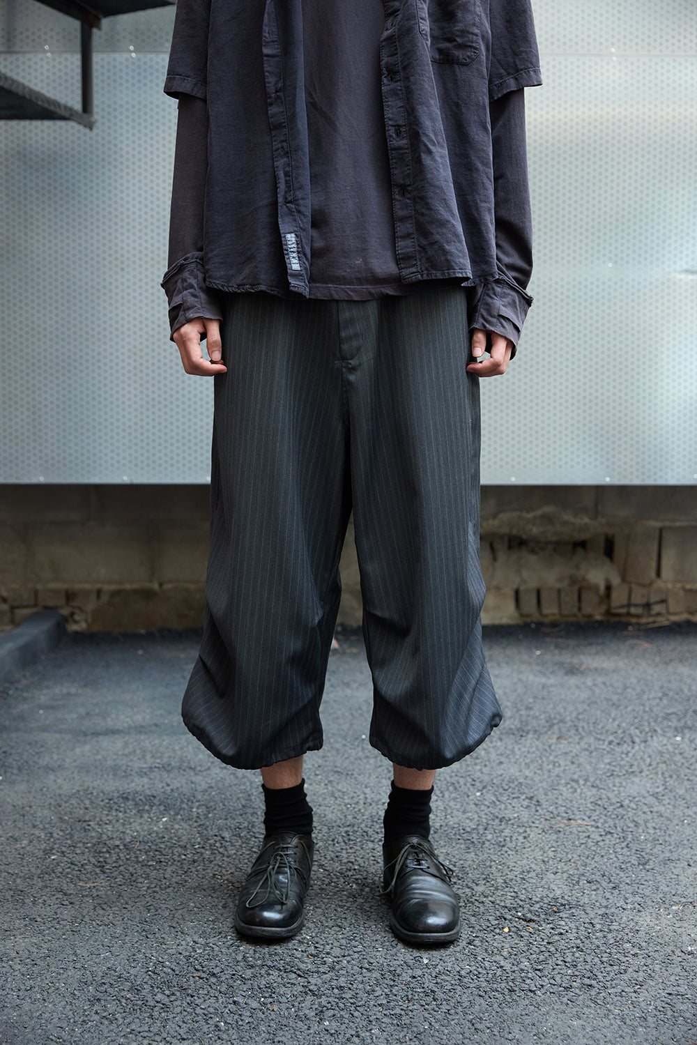 Hatchingroom - Snow Shorts Wool Stripe (Grey) product image 11 | TRAB K-Fashion Australia