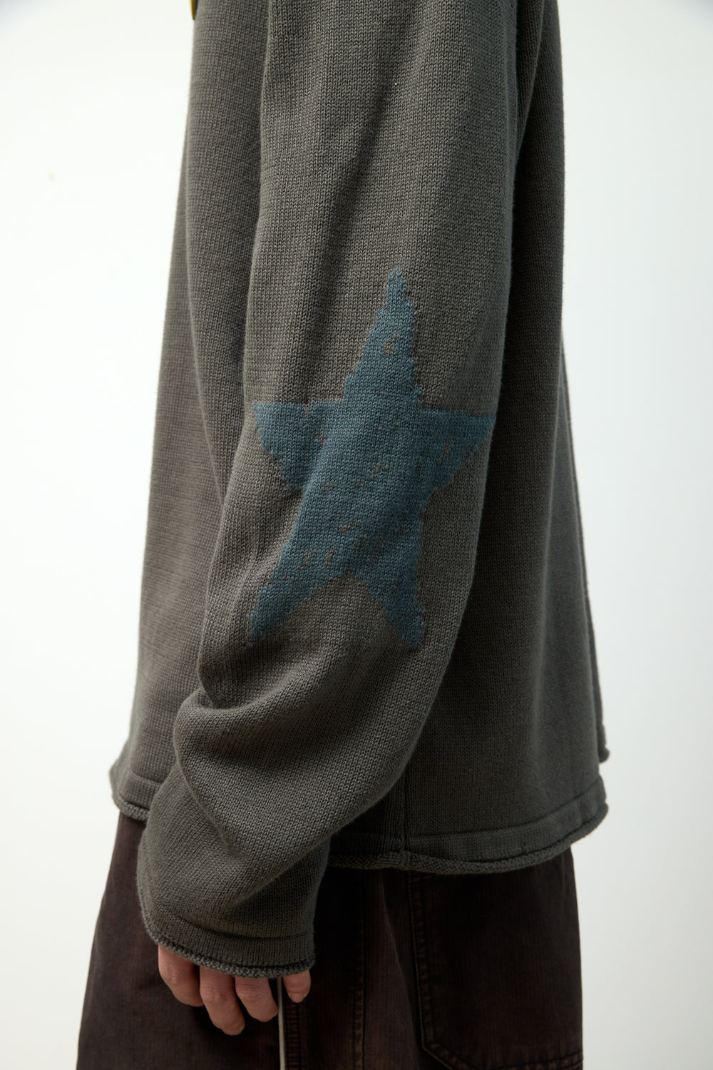 Hatchingroom - Stars Knit (Khaki) product image 15 | TRAB K-Fashion Australia