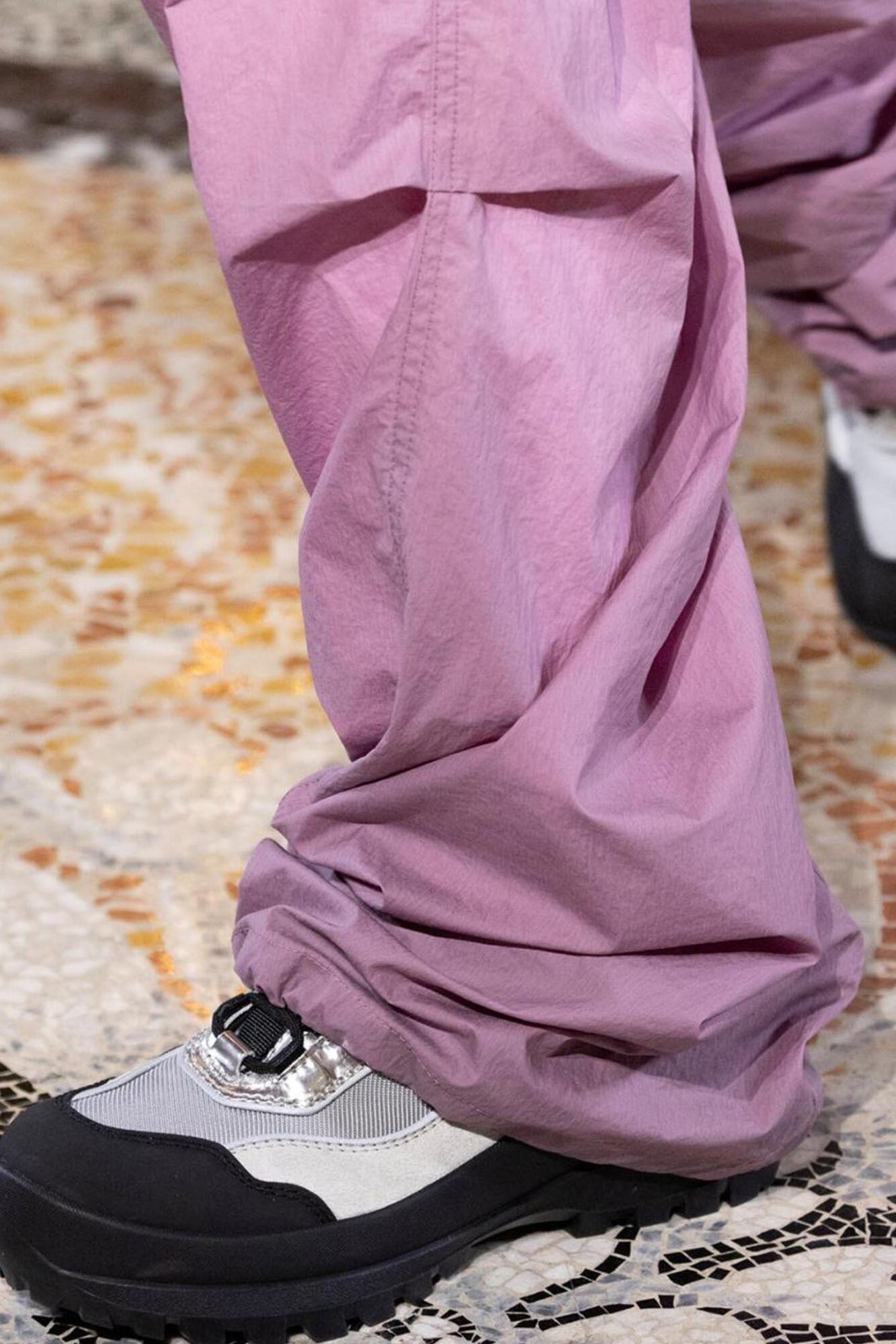 Andersson Bell - Balloon Pocket Pants (Dusty Pink) product image 6 | TRAB K-Fashion Australia